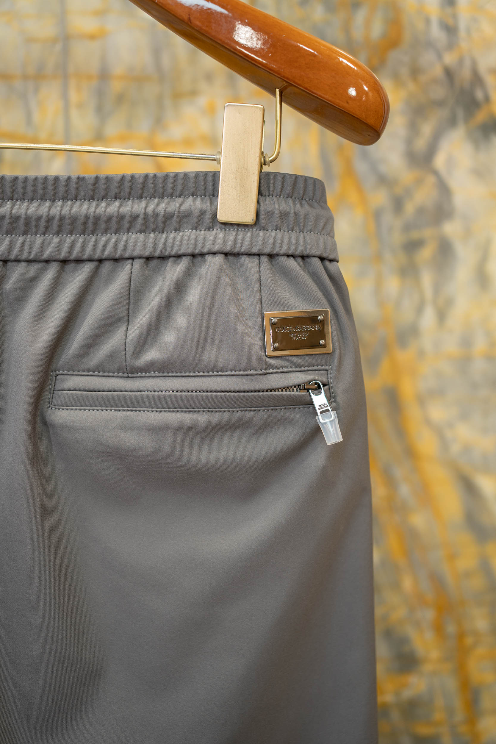 2025/AW🔥新款休闲裤 进口尼龙三防面料 独家DG铁牌logo 小直筒裤型 Size:44-54