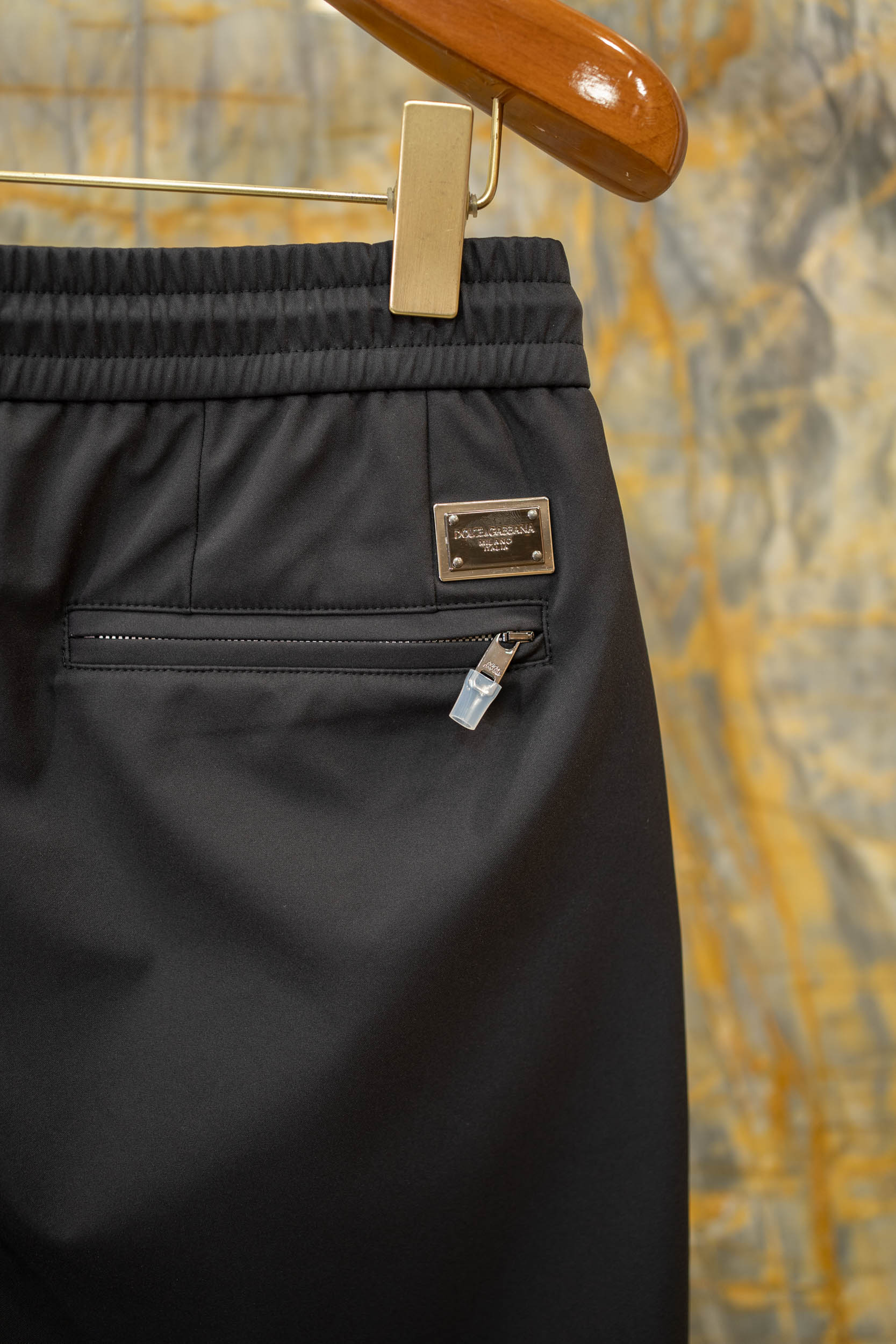 2025/AW🔥新款休闲裤 进口尼龙三防面料 独家DG铁牌logo 小直筒裤型 Size:44-54