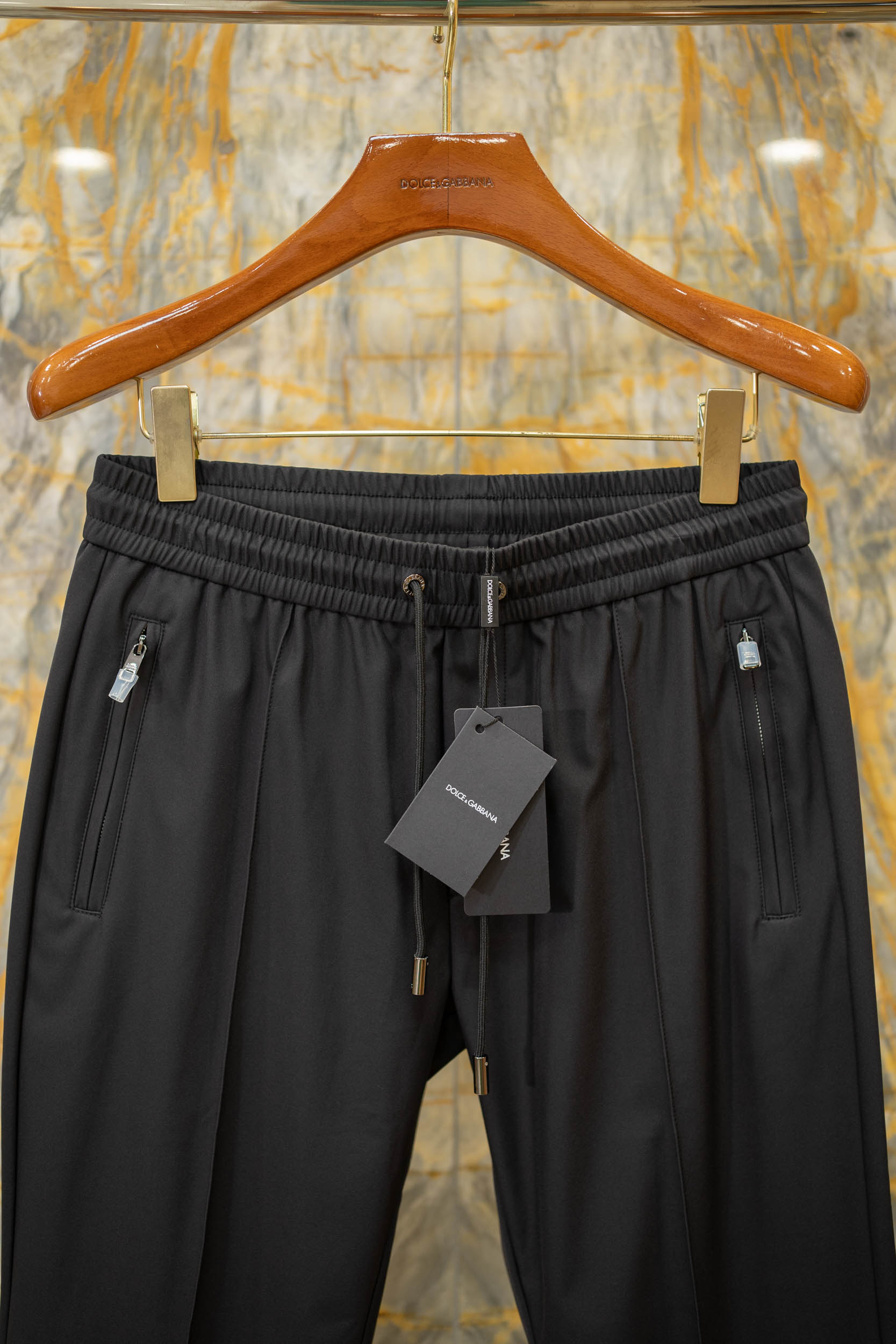 2025/AW🔥新款休闲裤 进口尼龙三防面料 独家DG铁牌logo 小直筒裤型 Size:44-54