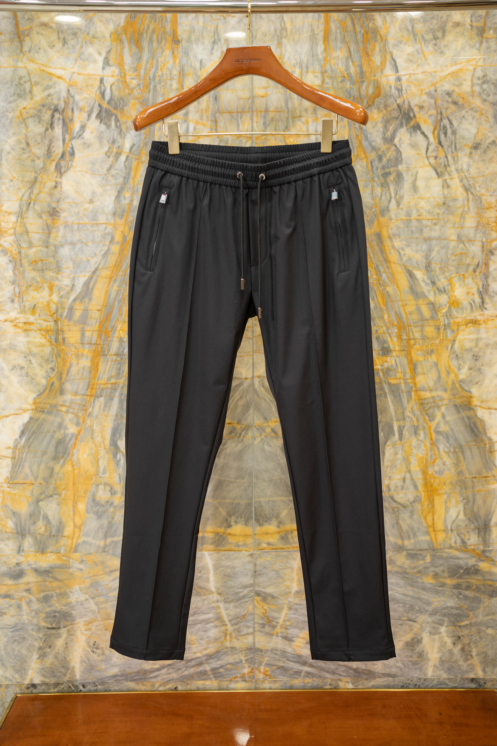 2025/AW🔥新款休闲裤 进口尼龙三防面料 独家DG铁牌logo 小直筒裤型 Size:44-54