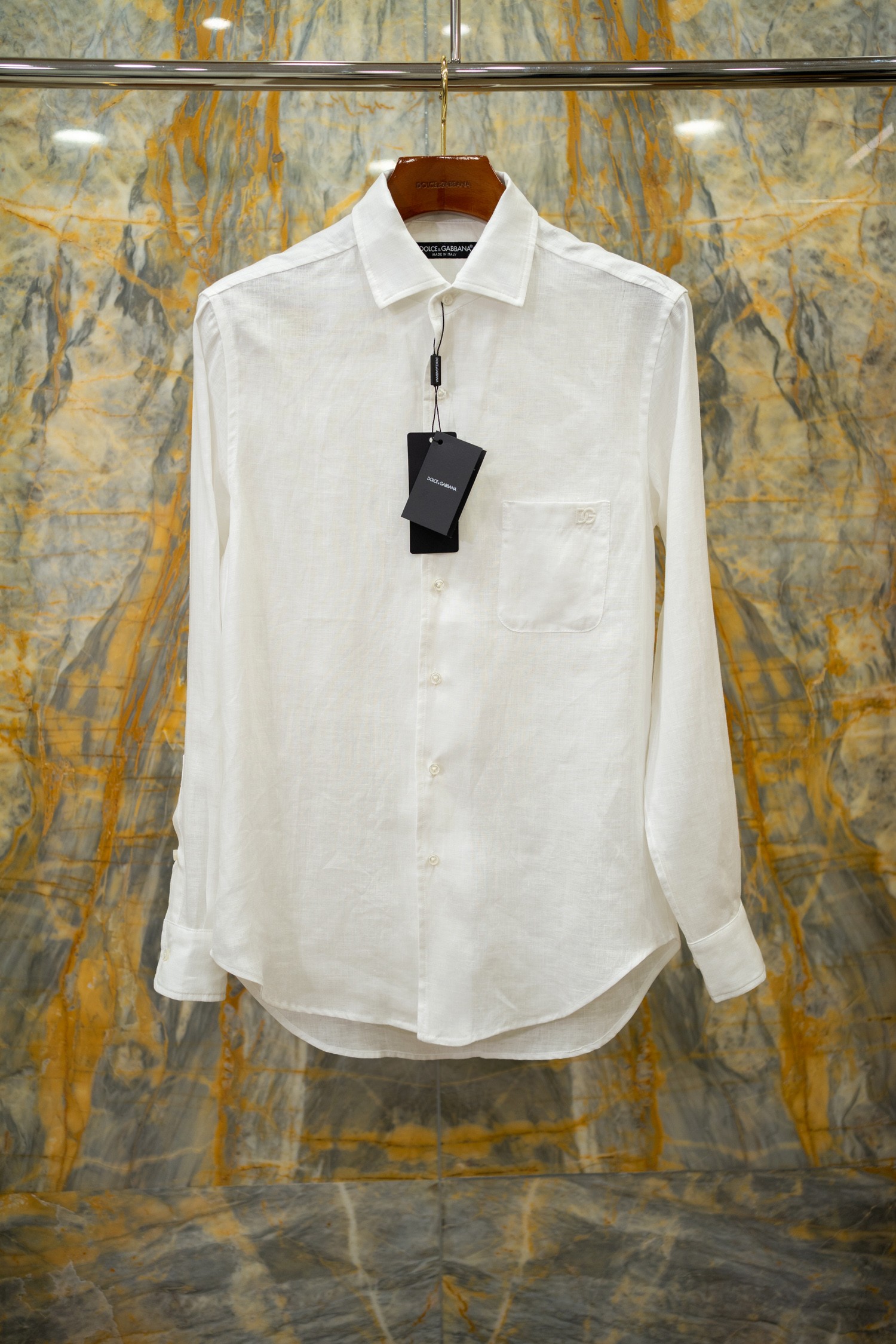 NO:819444,2026SS latest casual shirt, top linen fabric, DG embroidered logo, must-have for old money Size: 44-54, Dolce & Gabbana-clothing, Dolce&Gabbana, shirts,198609092026SS最新款休闲衬衫 顶级亚麻面料 DG刺绣标识 老钱必备 Size:44-54,杜嘉班纳-服装,Dolce&Gabbana,shirts,,Women's clothing
