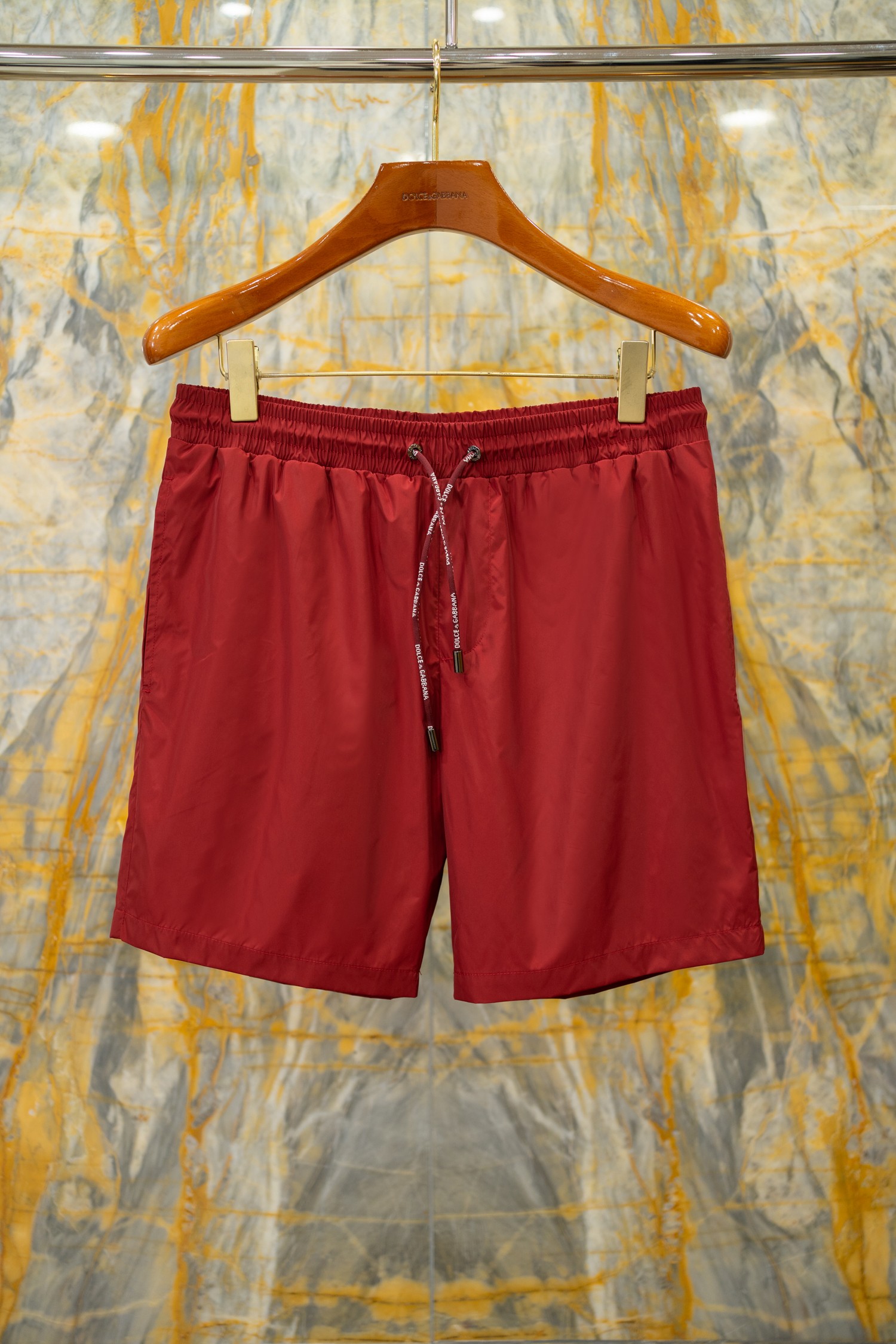 NO:819421,2026SS latest beach pants DG embroidered logo woven quick-drying fabric maroon Size: 44-54, Dolce&Gabbana-clothing, Dolce&Gabbana,198609092026SS最新款沙滩裤 DG刺绣标识logo 梭织速干面料 枣红色 Size:44-54,杜嘉班纳-服装,Dolce&Gabbana,,Women's clothing