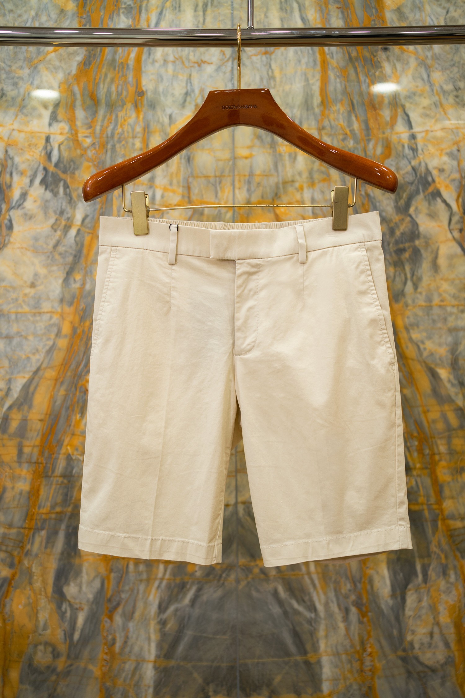 NO:837886,2026SS latest shorts DG logo embroidered logo original cotton fabric perfect details matching Size: 44-54,,shorts,198609092026SS最新款短裤 DG标识刺绣logo 原版棉质面料 完美细节对版 Size:44-54,,shorts,,Men's clothing