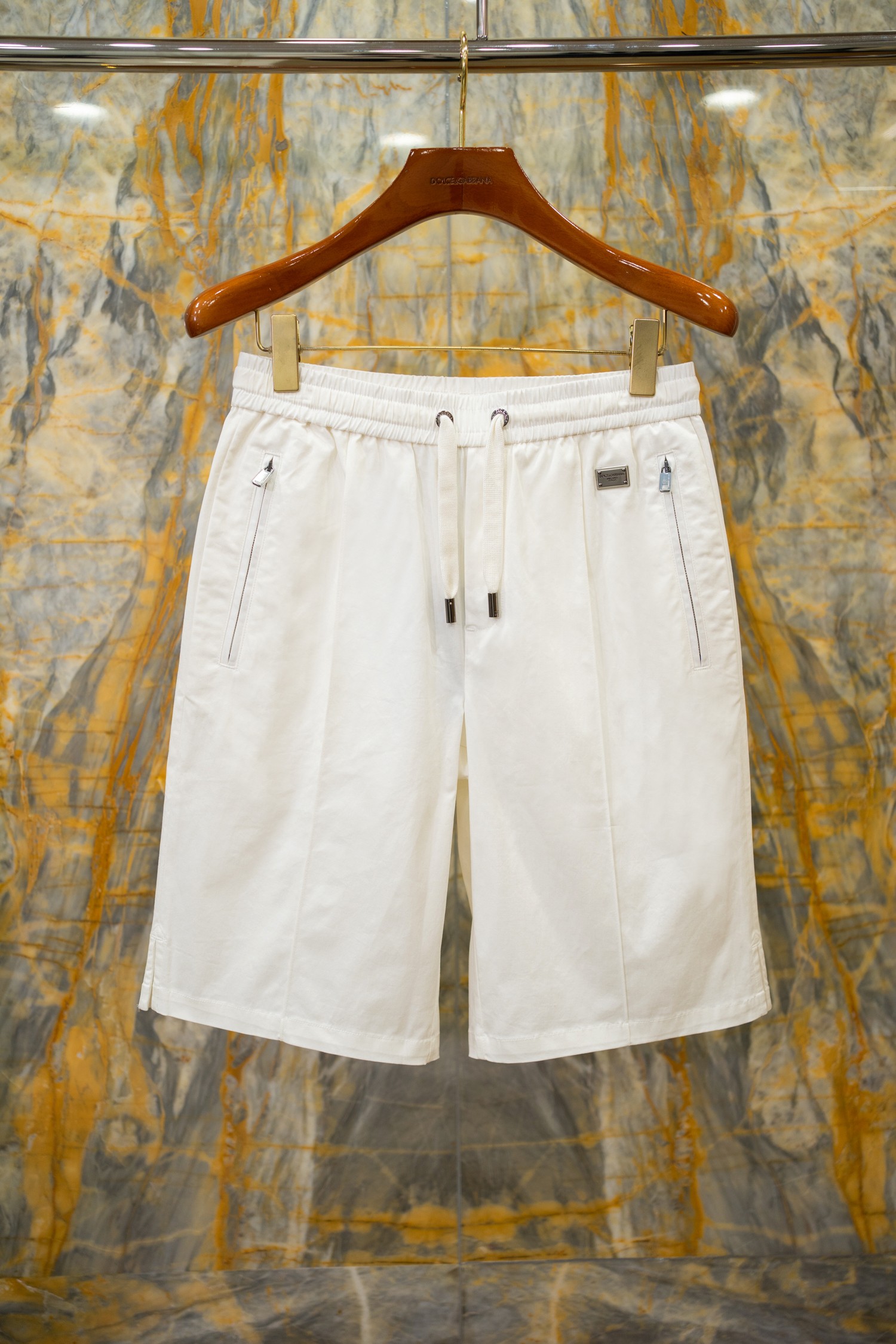NO:837898,2026SS latest shorts DG exclusive iron brand logo original cotton fabric perfect details matching Size: 44-54,,shorts,198609092026SS最新款短裤 DG独家铁牌logo 原版棉质面料 完美细节对版 Size:44-54,,shorts,,Men's clothing