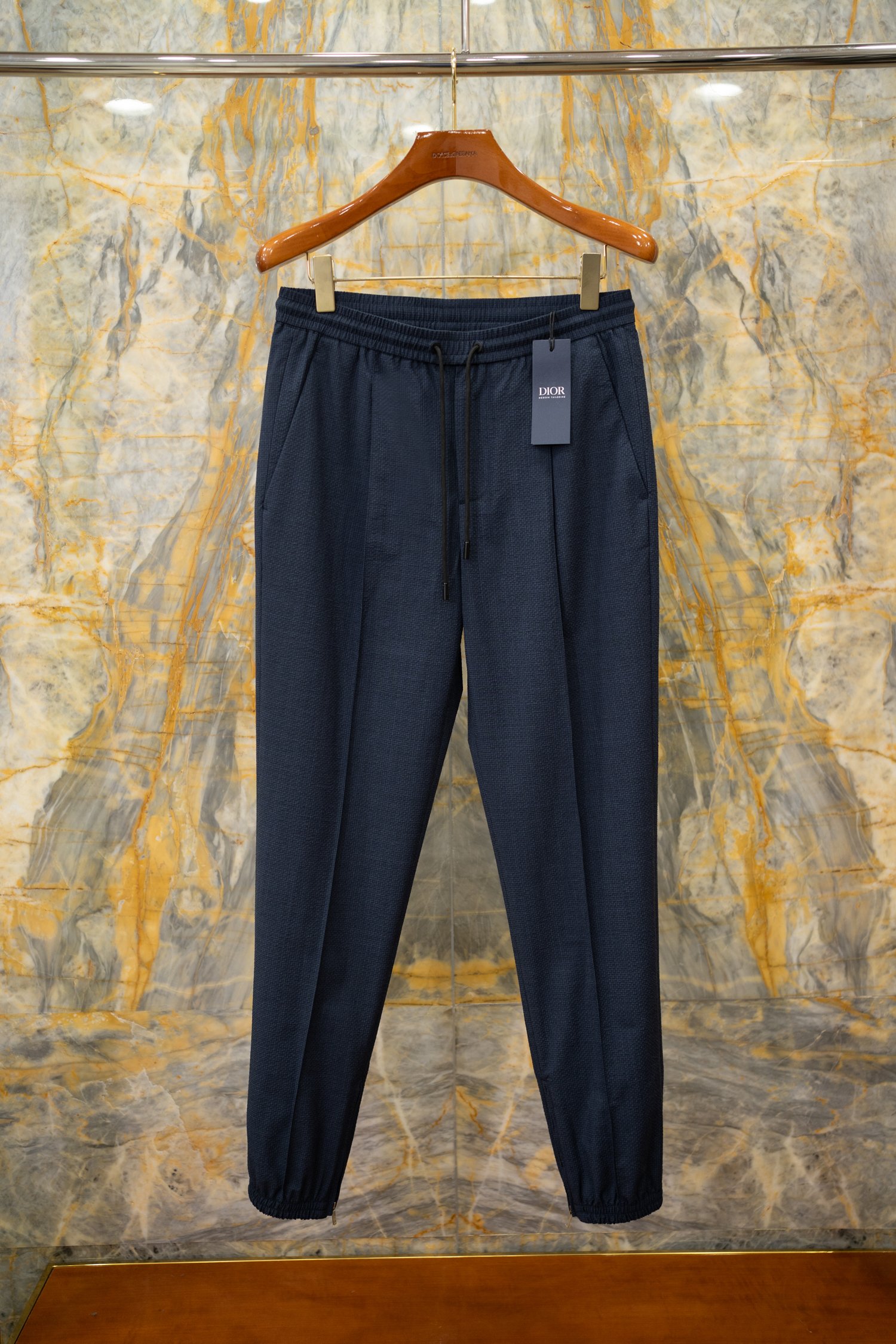 NO:950876,Clothes Pants 2026AW Autumn and Winter Latest CD Suit Casual Pants Top Wool Seersucker Fabric Custom Weaving Classic Work Invincible Texture M-XXXXL,,19860909衣服 裤子 2026AW秋冬最新款 CD套装休闲裤 顶级羊毛泡泡纱面料定织 经典之作 质感无敌 M-XXXXL,,,Men's clothing