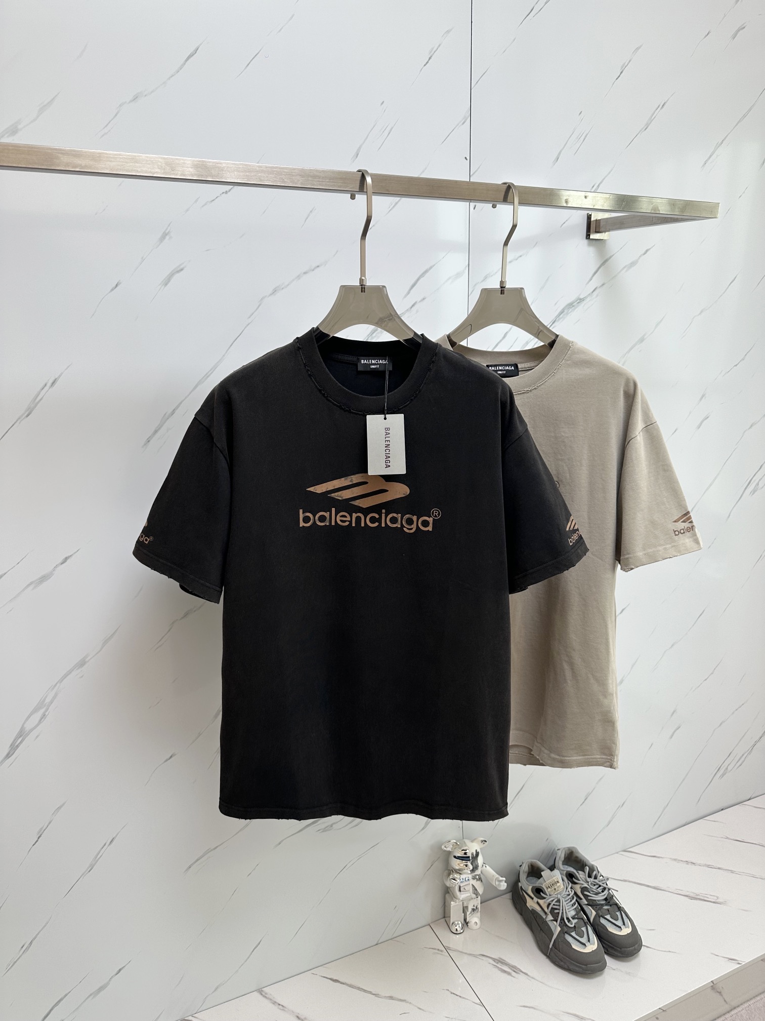 Buy Top High quality Replica
 Balenciaga Clothing T-Shirt Sale
 Unisex Spring/Summer Collection Short Sleeve