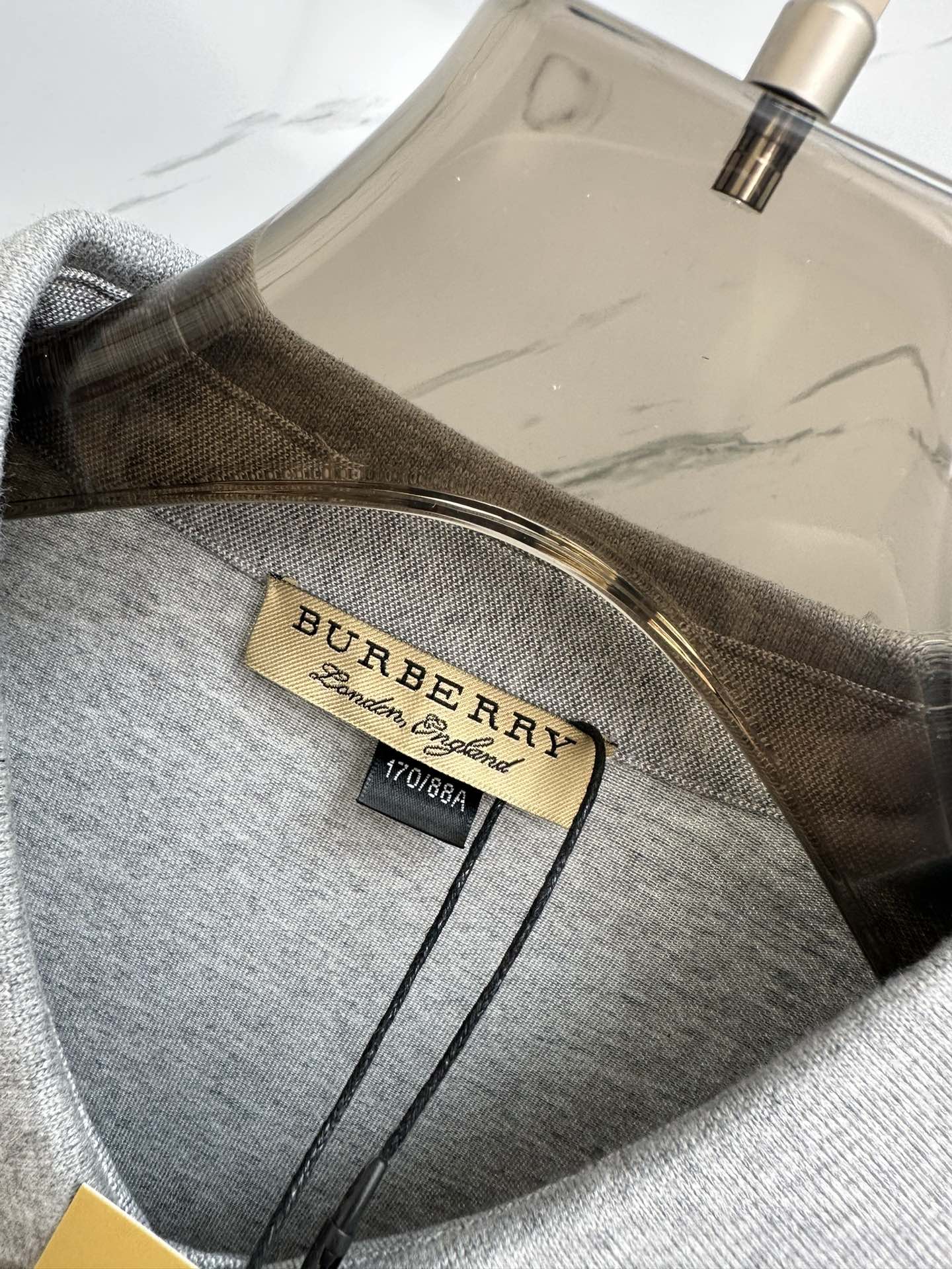 BURB最新最顶级版本Polo衫短袖最顶级的品质.玉蚕丝顶级制作工艺进口面料专柜款独特设计采用进口高端订