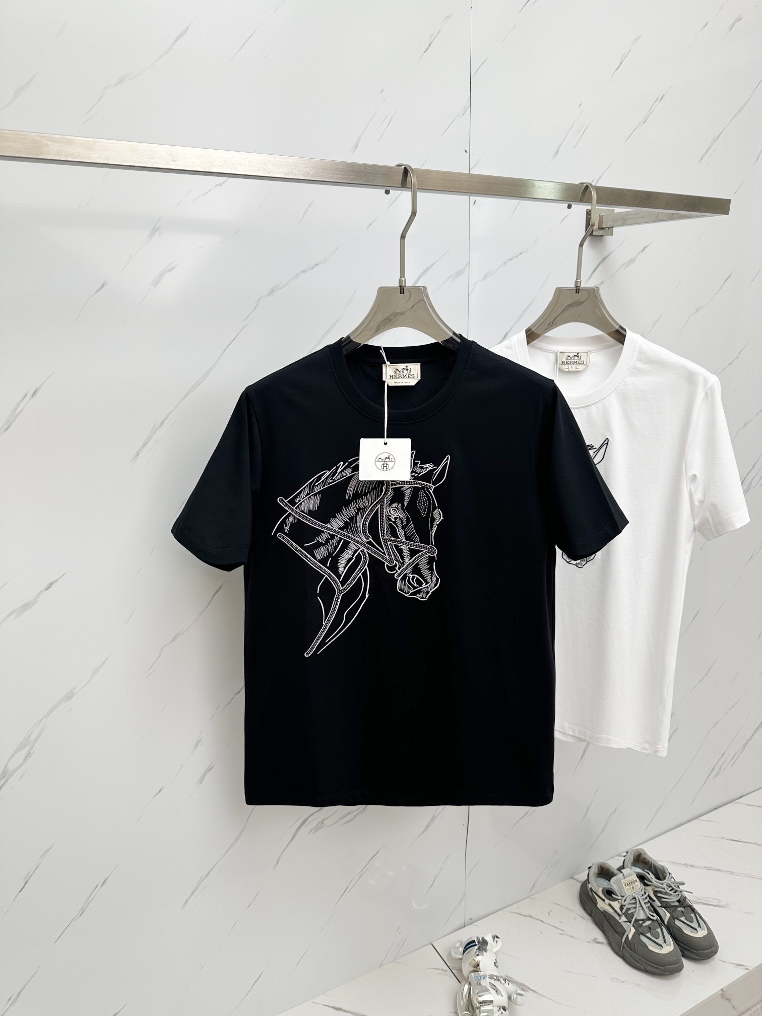 Hermes Clothing T-Shirt Black White Set With Diamonds Men Summer Collection Short Sleeve