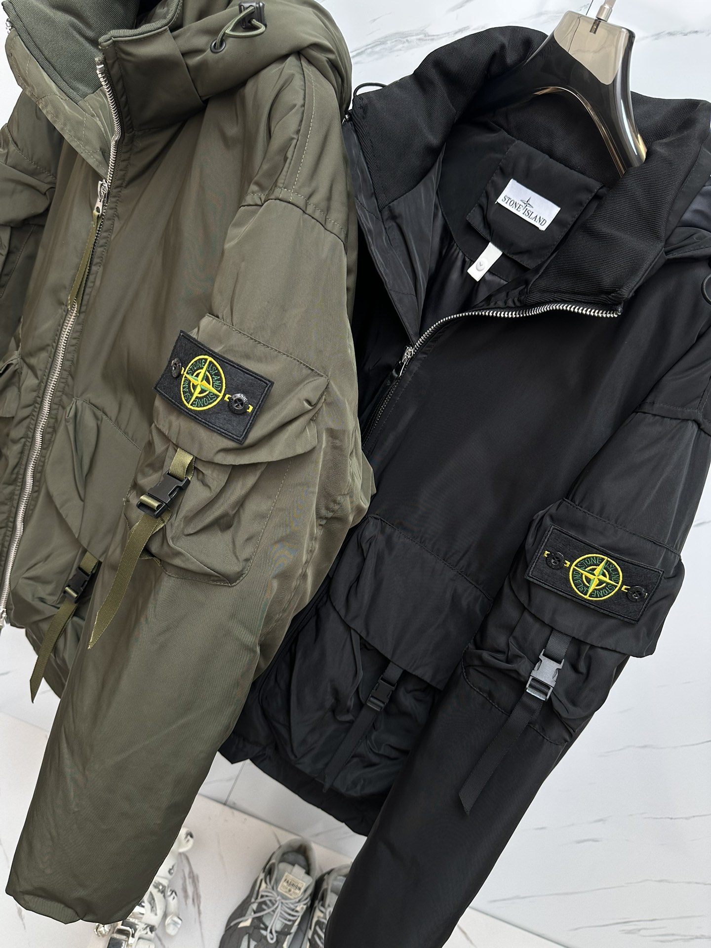 Stoneisland2024秋冬新款羽绒服订制五金配件绝对的高品质采用90白鸭绒超柔软充羽量蓬松饱满超