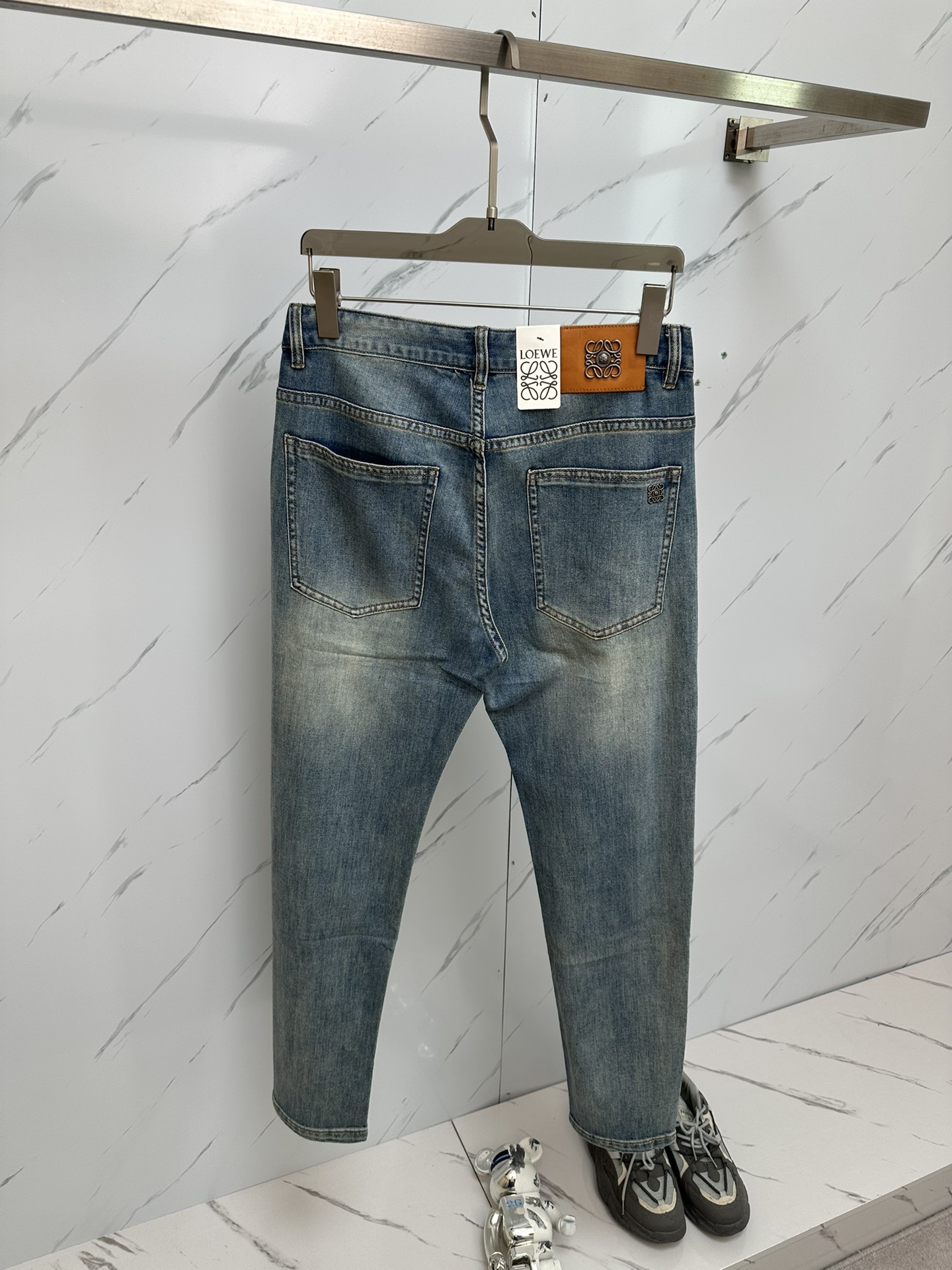 Loewe Men's Jeans Original Design Denim Pants with Anagram Logo 10 i1732445457 3658 6