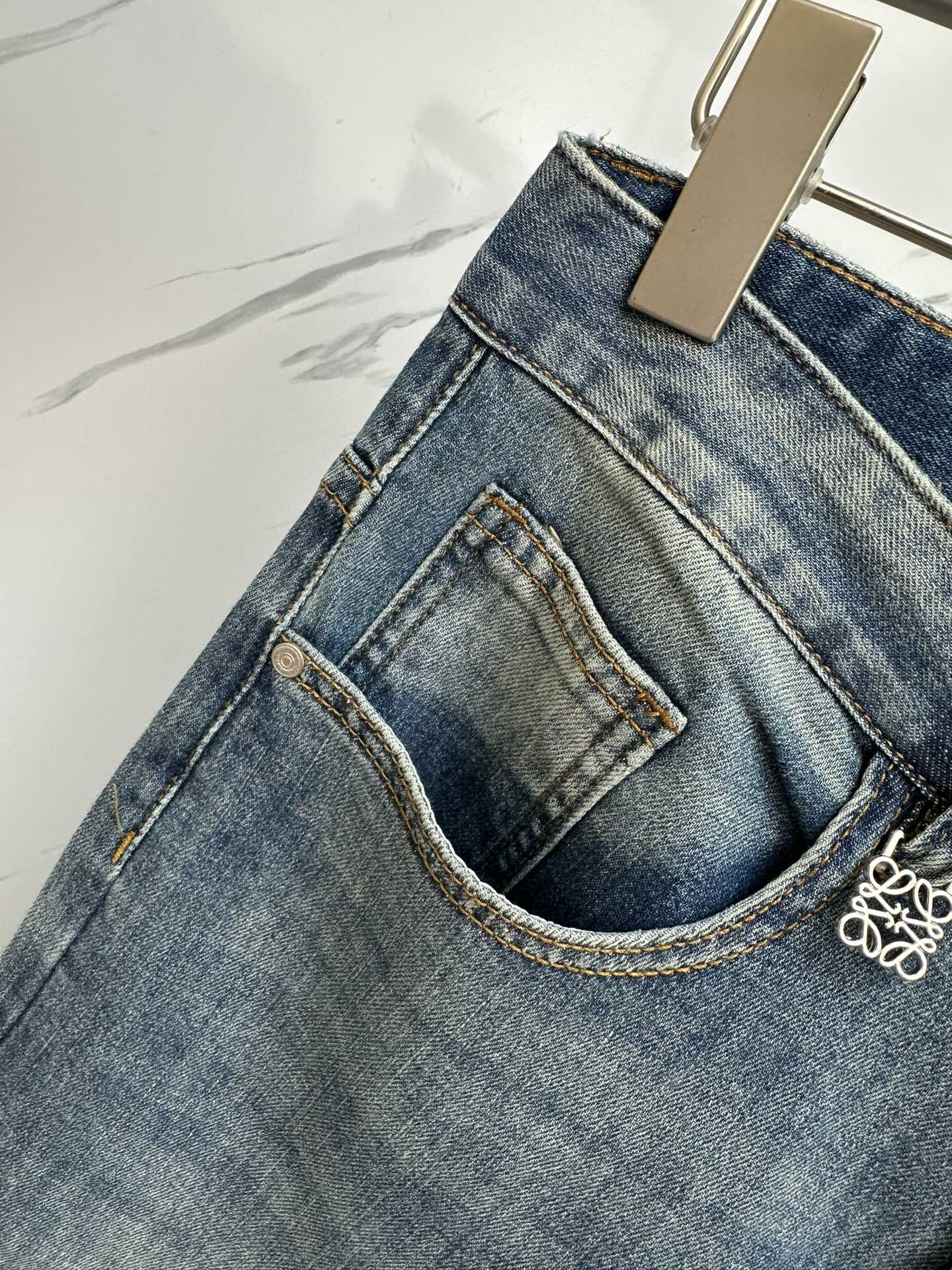 Loewe Men's Jeans Original Design Denim Pants with Anagram Logo 6 i1732445457 4882 5