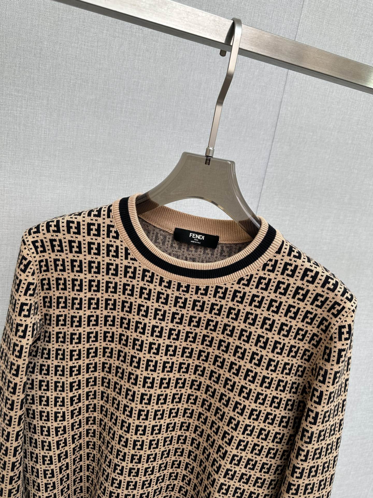 Loro Piana Haute Couture Haute Couture Ready-to-Wear Clothing Dress 2