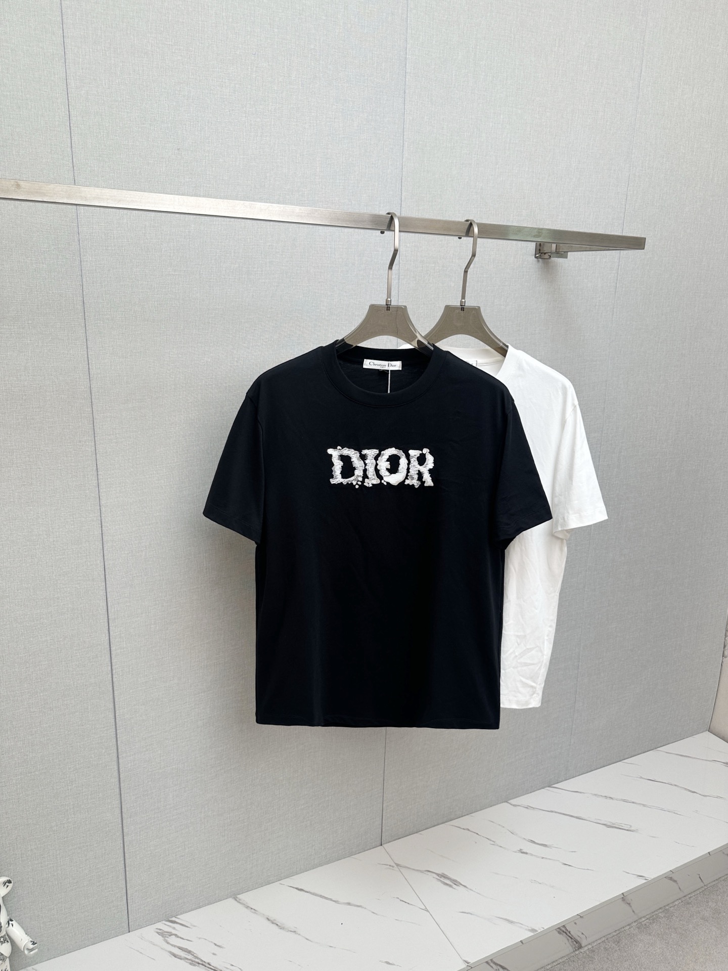 P210 DIOR 2026ss última versión de primavera y verano del último mostrador de debut, la última camiseta de manga corta …