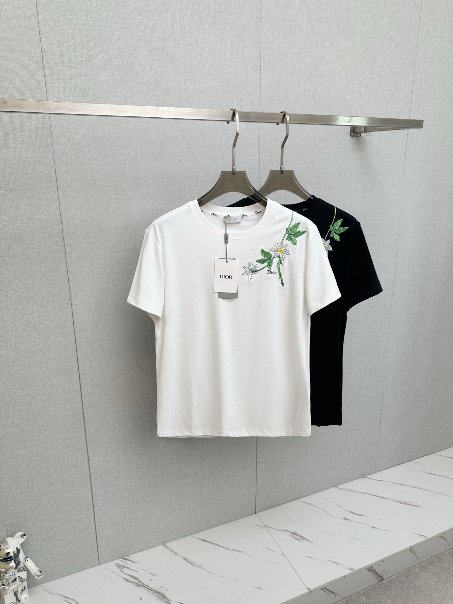 P170 DIOR 2026ss ¡La versión más alta del nuevo mostrador debut de primavera y verano, la última camiseta de manga cort…