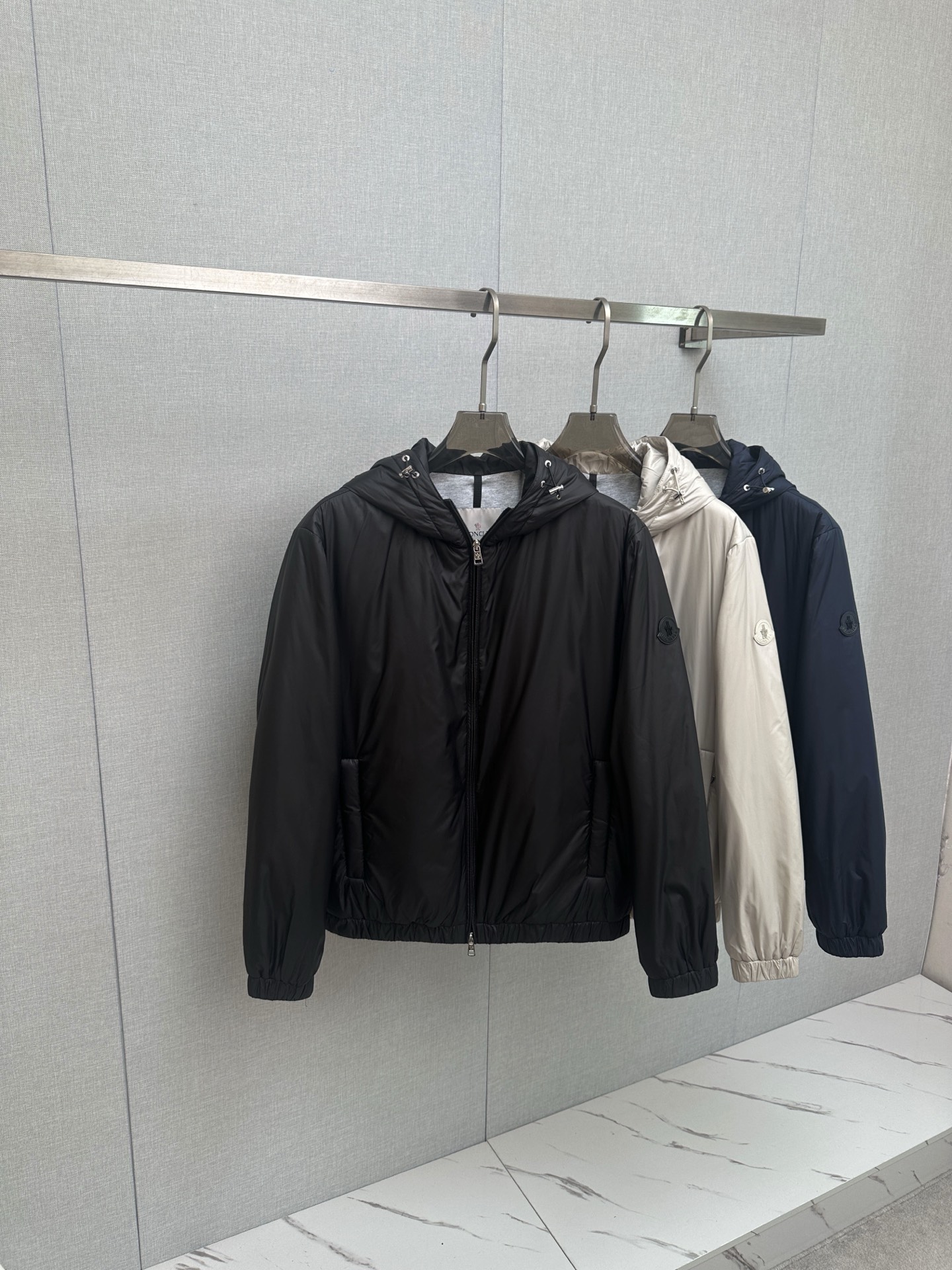 P385 MO Moncler Chaqueta acolchada de lana nueva, con forro acolchado, original de fábrica, chaqueta de moda con tejido…