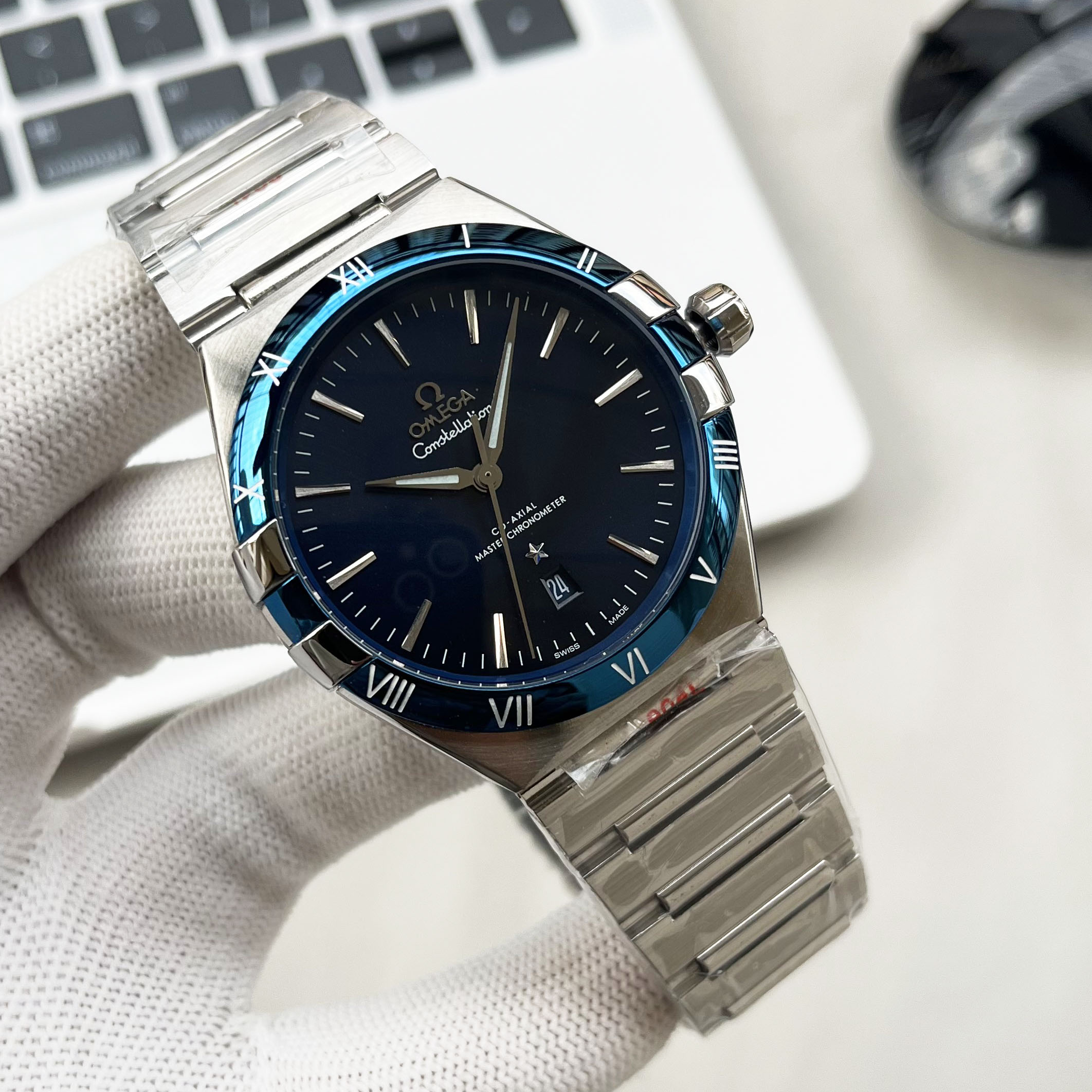 שעון גברים Omega Constellation מודל 8900 משובט בצבע הורדות 41 מ"מ 4 i1736839361408 8441 0 2