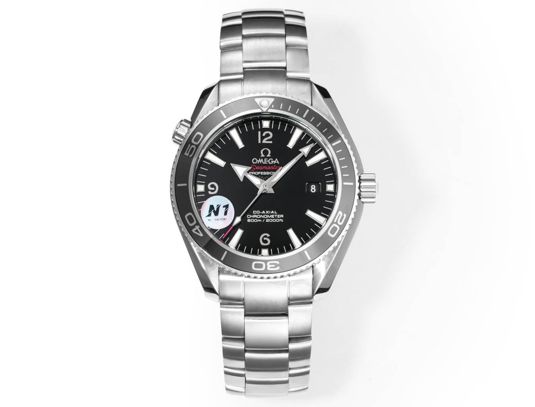 NO:156957,N1Factory's latest masterpiece Omega OMEGA Haima Series OT1 Classic Reproduction Haima Series Limited Edition Highest Version [Movement]: Caliber 2892 (a movement that is consistent with the authentic one) [Case]: 316L stainless steel 3DCNC data processing shell cover [Bezel]: South Korea imported ceramic powder burning liquid metal cermet circle [Mirror]: sapphire crystal glass double-layer air coating   light blue coating [String]: 316L stainless steel loose parts polishing The brushing process shows the quality [Dial]: 0.4mm Korean imported ceramic   0.3mm metal bottom splicing, and then use laser to punch hundreds of holes on 0.4mm ceramic sheets, and it is very difficult to ensure that the ceramic surface will not break. [Zhi Nail]: The Zhi Nail is more three-dimensional like the original. The filling method of luminous protrusions also breaks through the technical difficulties.  Omega please be sure of N1 S1 exquisitely recommended men's mechanical watches, omega19860909N1Factory最新力作 欧米伽 OMEGA 海马 系列 OT1 经典再现海马系列限量款 最高版本【机芯】:2892机芯（同正品一致的机芯）【表壳】:316L精钢3DCNC数据加工壳套【表圈】:韩国进口陶瓷粉烧胚液态金属陶瓷圈【镜面】:蓝宝石水晶玻璃 双层空气镀膜 淡蓝色镀膜【表带】:316L精钢散件打磨 拉丝工艺彰显品质【表盘】:0.4mm韩国进口陶瓷 0.3mm金属底拼接,再使用激光在0.4mm的陶瓷片上打孔数百个,又要保证陶瓷面不会碎裂难度是非常的大.【字钉】:字钉同正品一样更有立体 夜光凸起的填充方式也突破了技术难关. 欧米茄请认准N1出品 S1精致推荐男士机械腕表,,omega,Watch