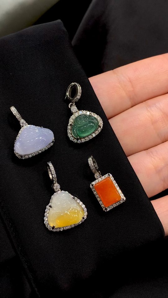 Flash Sale: Silver-Plated Ice Fluorescent Universal Clasp Mini Pendant, 1 piece (Row 1), 1 piece (Row 2)