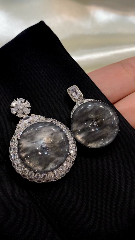 Premium Silver-Inlaid Ice-Fluorescent Black Ice Ping'an Coin, One Piece. Chinese Ink & Wash Style.