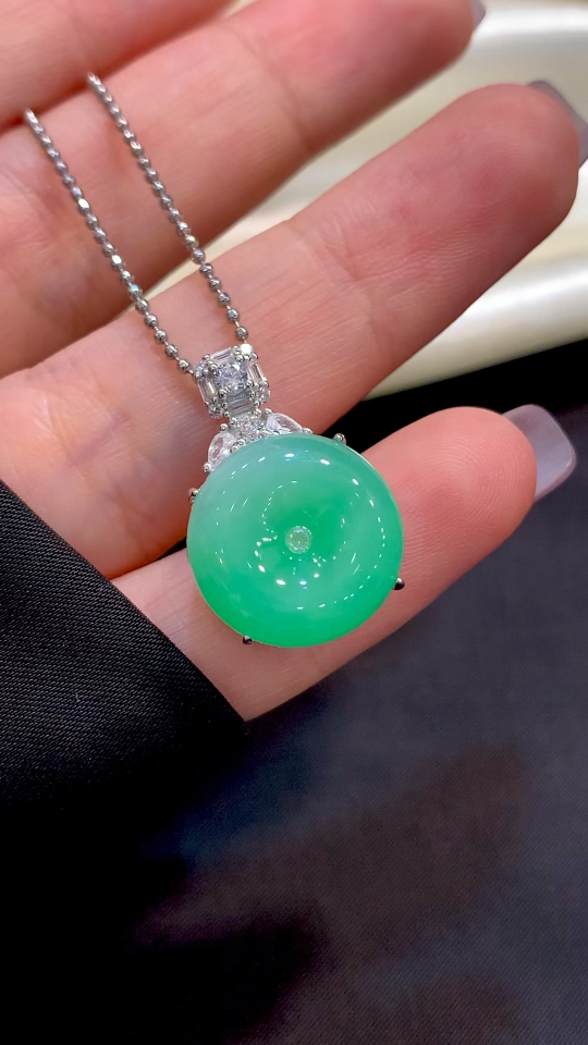 精品银镶 冰胶绿满色 平安扣