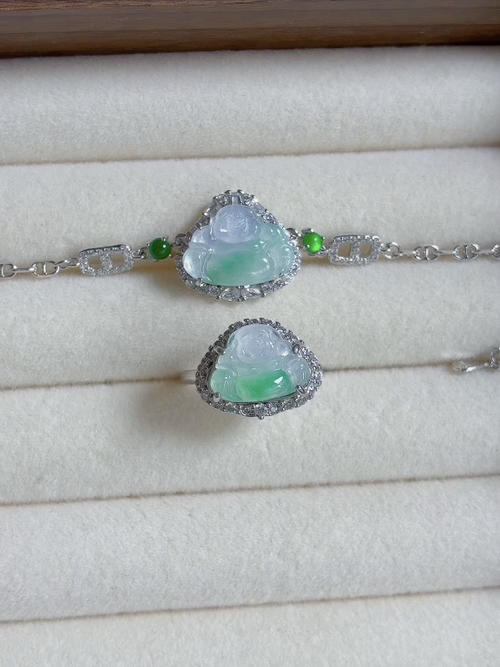 Silver-set Natural Light Photo: Icy Green Floating Buddha Bracelet & Ring / Piece