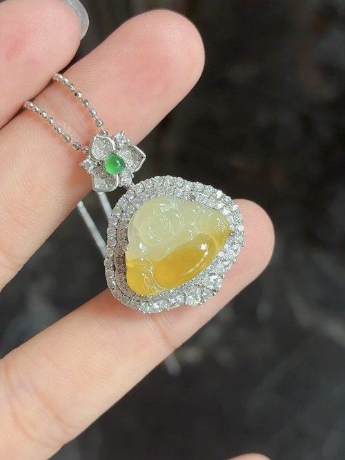 Silver-inlaid Natural Light Photo: Ice-Translucent Belly with Hidden Golden Buddha Pendant