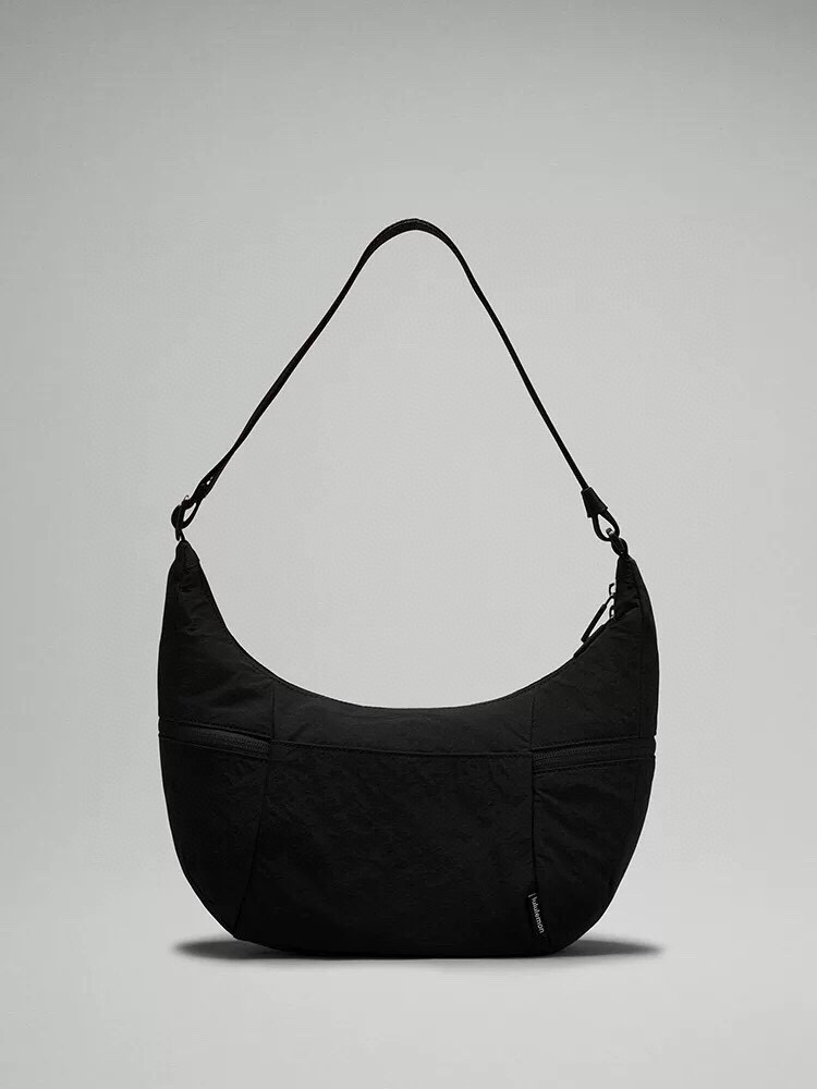 lululemon Slouchy 斜挎包 9