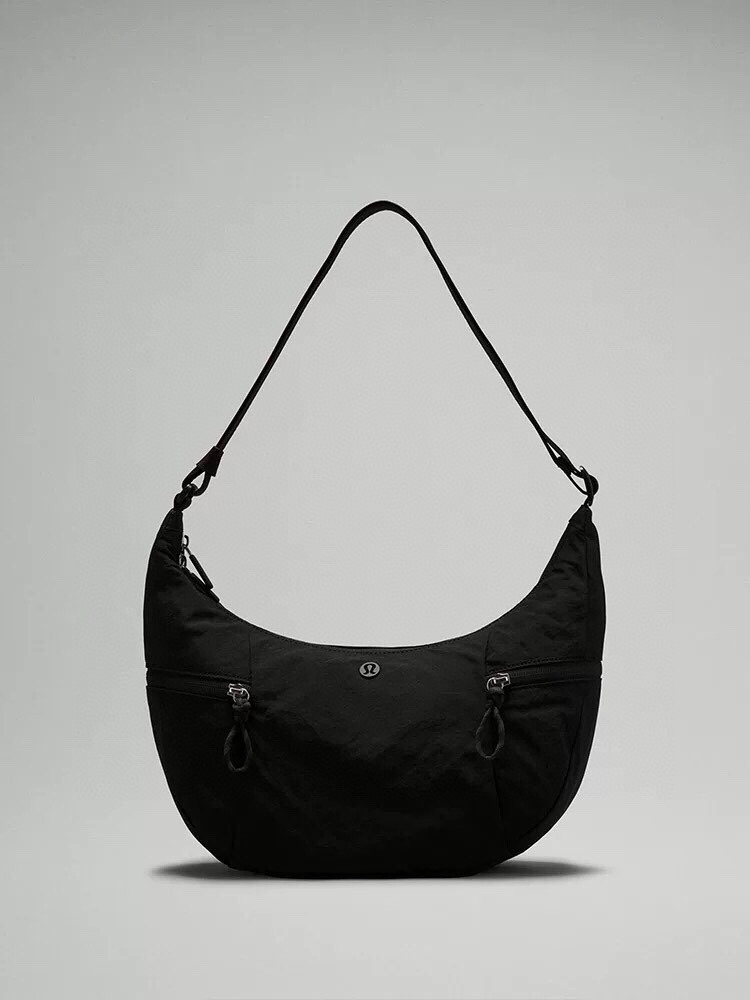 lululemon Slouchy 斜挎包 8