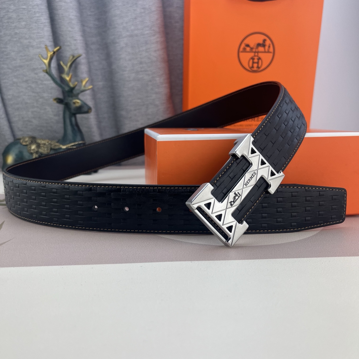 爱马仕💕 特种皮腰带系列 ，原厂五金精品不锈钢扣，手感柔软舒适 宽3.8CM。