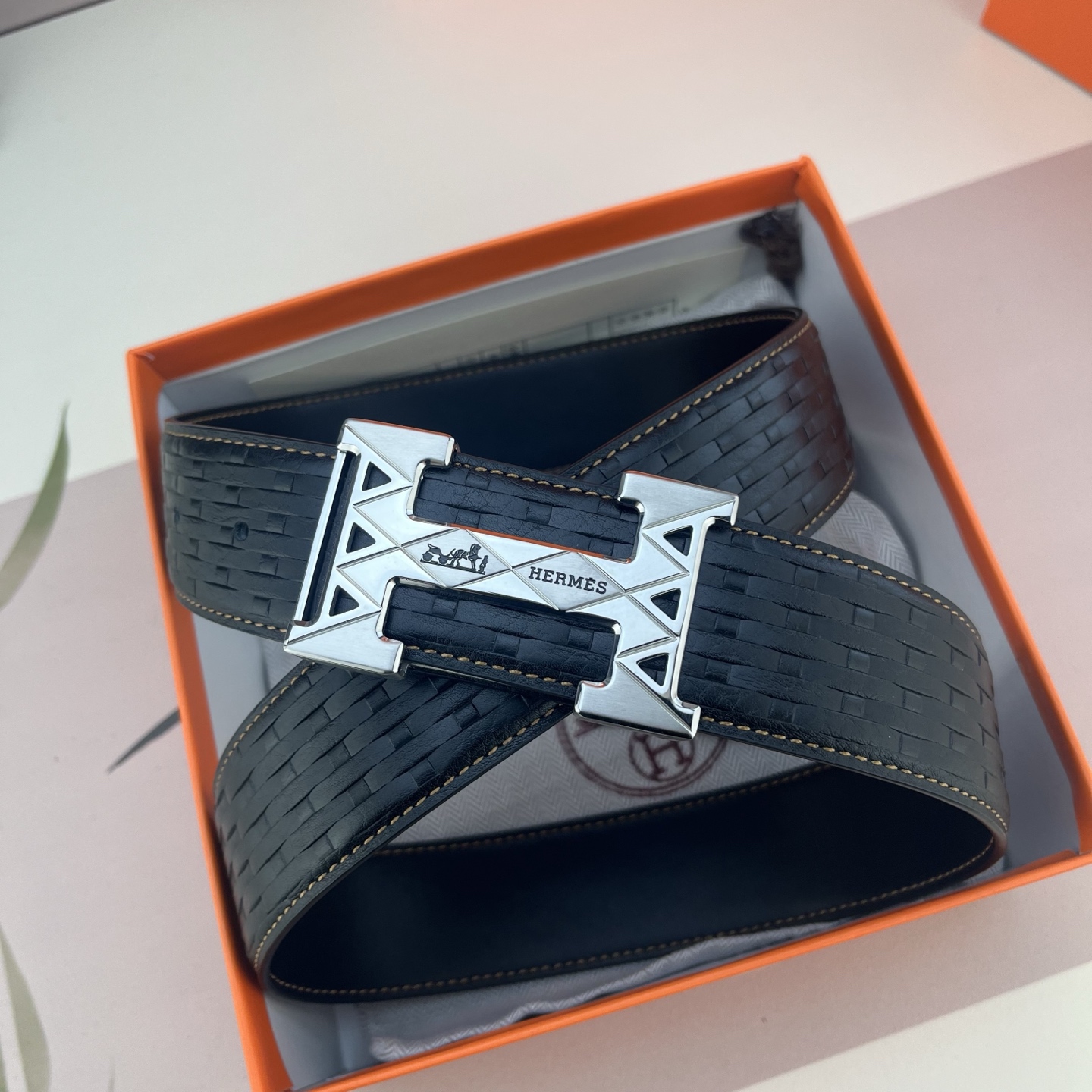 爱马仕💕 特种皮腰带系列 ，原厂五金精品不锈钢扣，手感柔软舒适 宽3.8CM。