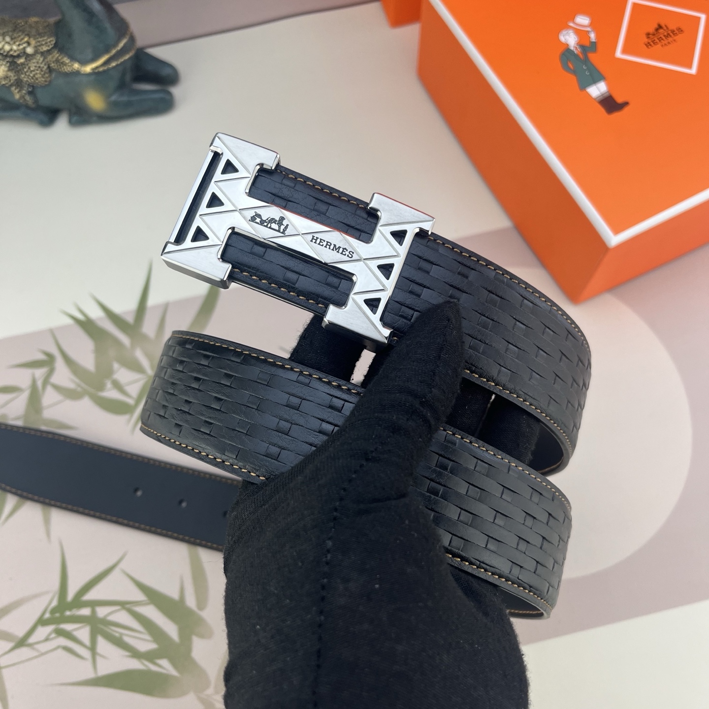 爱马仕💕 特种皮腰带系列 ，原厂五金精品不锈钢扣，手感柔软舒适 宽3.8CM。