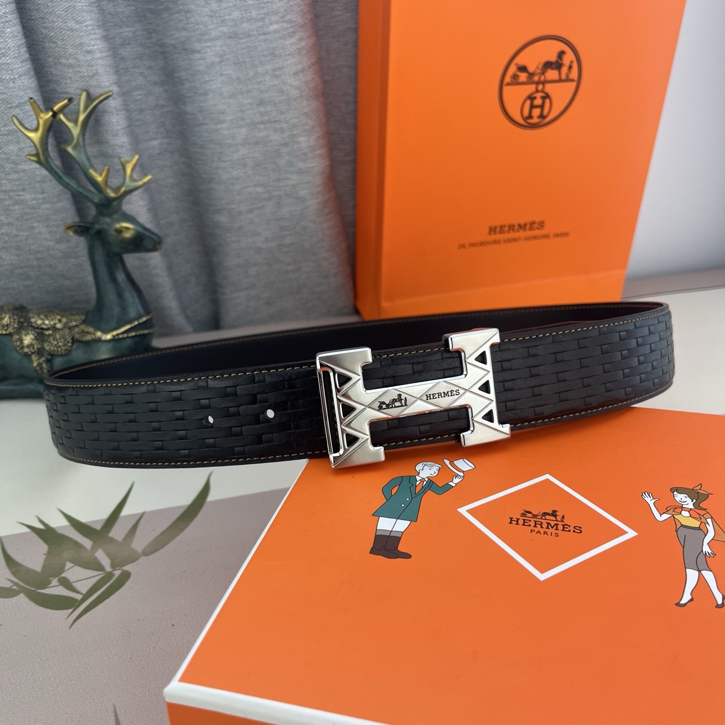 爱马仕💕 特种皮腰带系列 ，原厂五金精品不锈钢扣，手感柔软舒适 宽3.8CM。