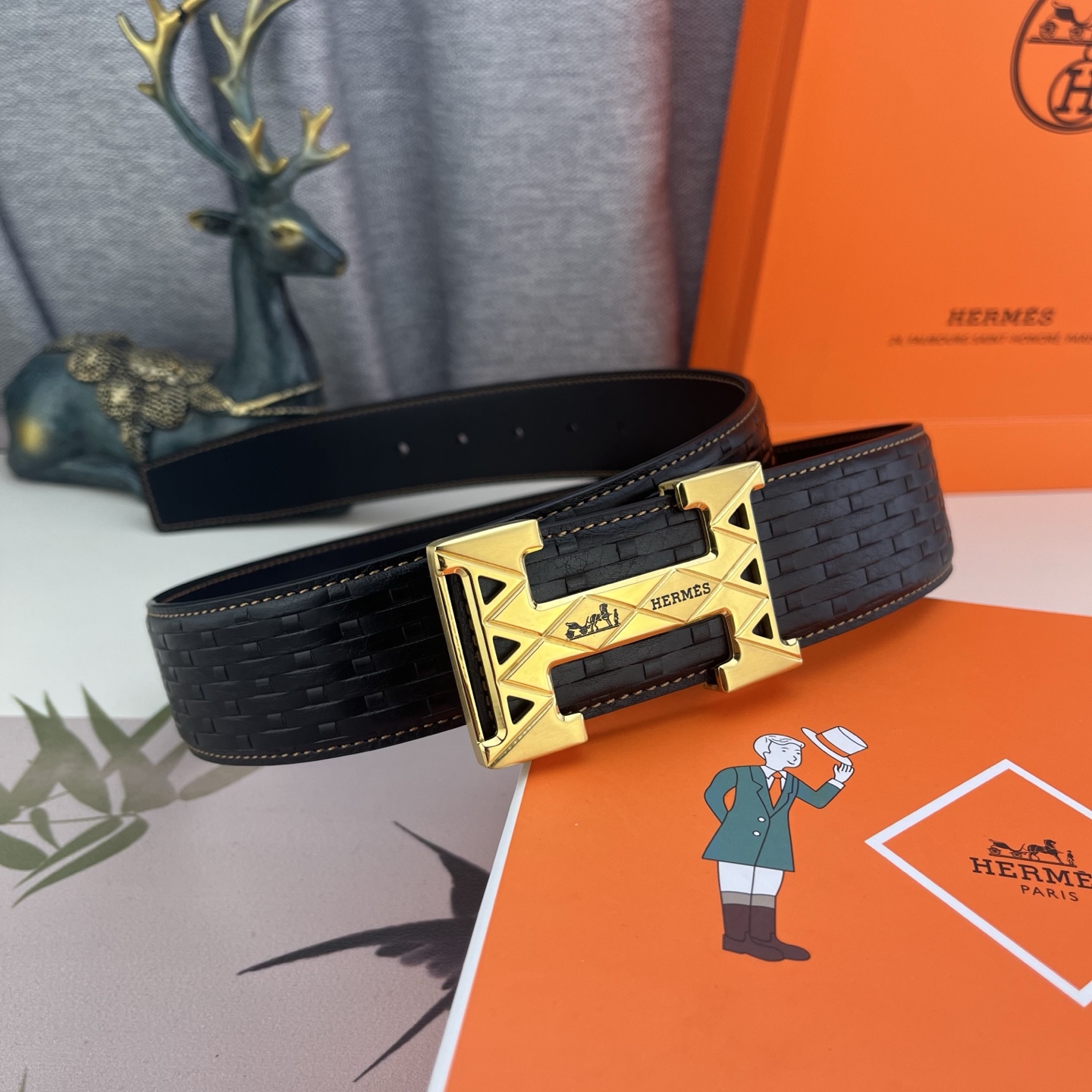 爱马仕💕 特种皮腰带系列 ，原厂五金精品不锈钢扣，手感柔软舒适 宽3.8CM。