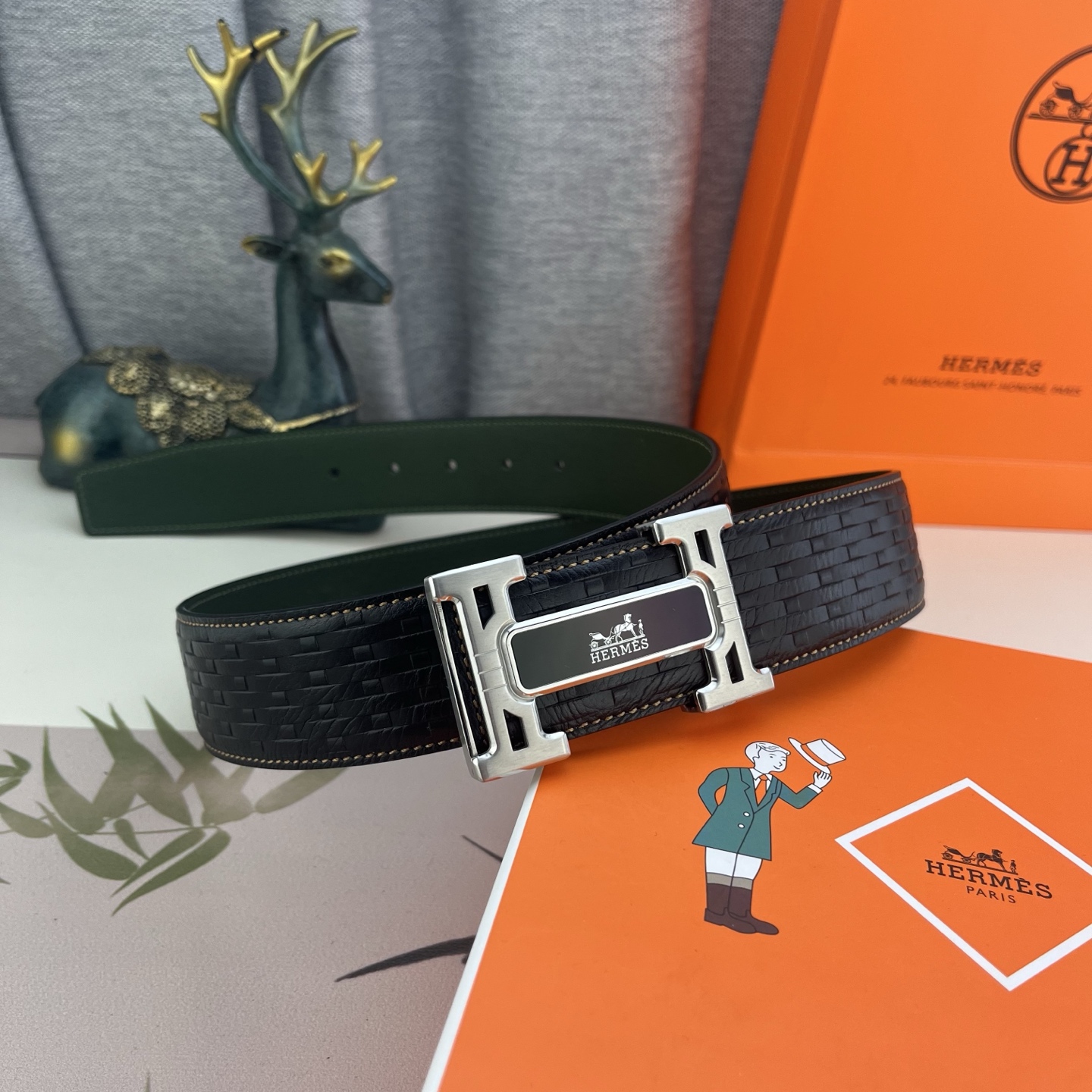 爱马仕💕 特种皮腰带系列 ，原厂五金精品不锈钢扣，手感柔软舒适 宽3.8CM。