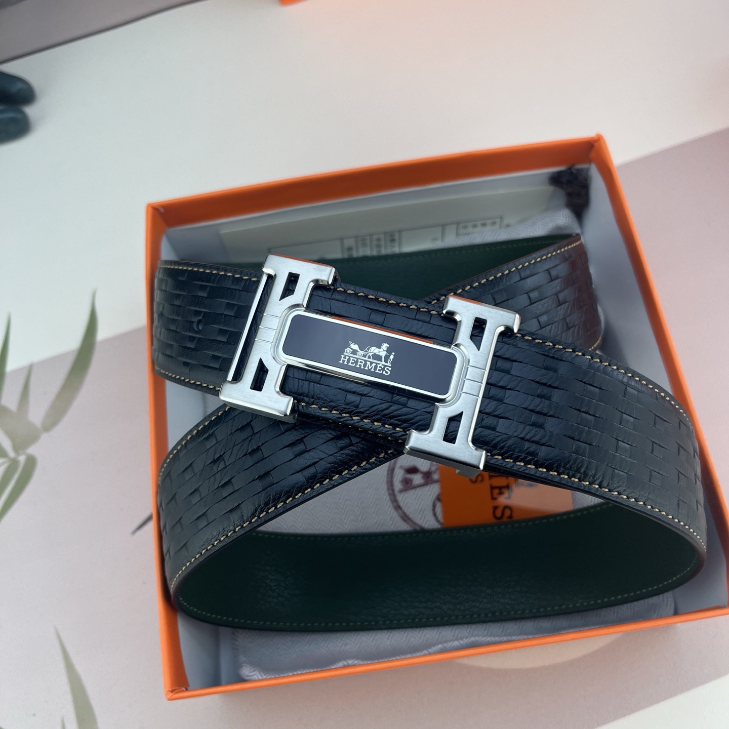 爱马仕💕 特种皮腰带系列 ，原厂五金精品不锈钢扣，手感柔软舒适 宽3.8CM。