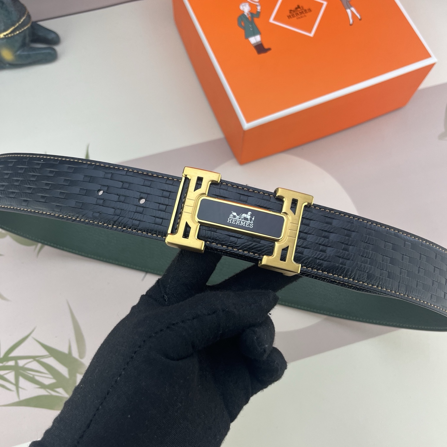 爱马仕💕 特种皮腰带系列 ，原厂五金精品不锈钢扣，手感柔软舒适 宽3.8CM。