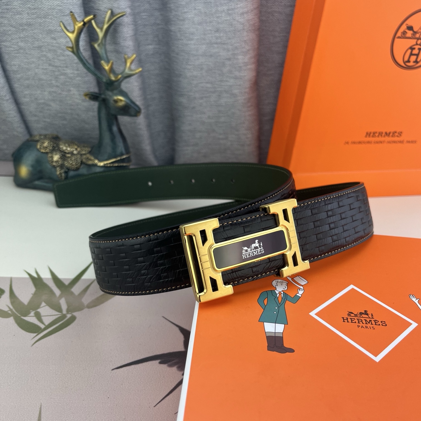 爱马仕💕 特种皮腰带系列 ，原厂五金精品不锈钢扣，手感柔软舒适 宽3.8CM。