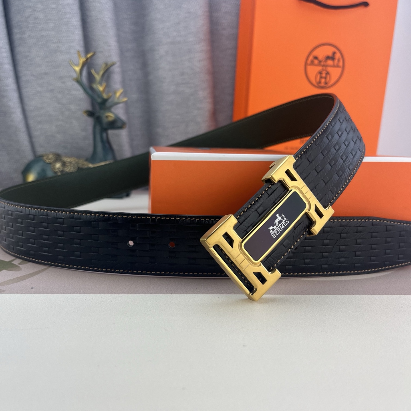 爱马仕💕 特种皮腰带系列 ，原厂五金精品不锈钢扣，手感柔软舒适 宽3.8CM。