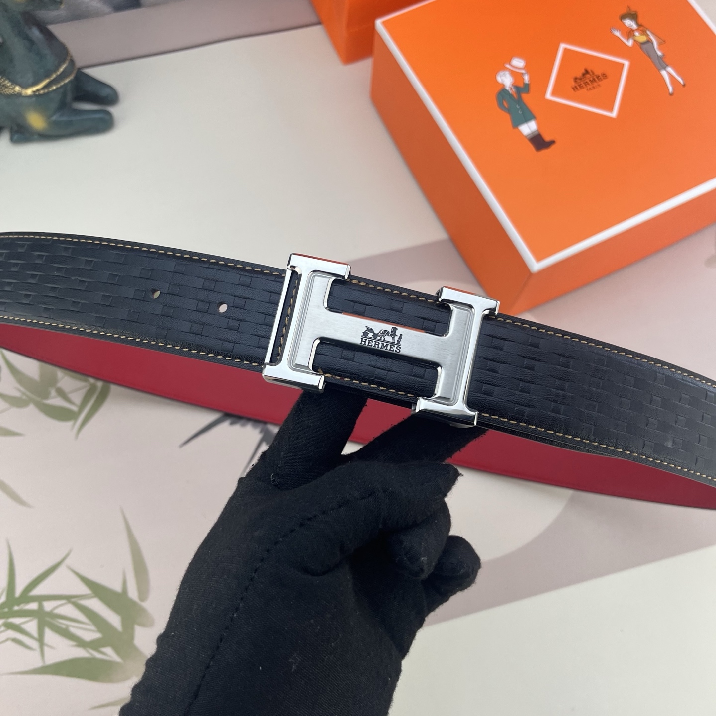 爱马仕💕 特种皮腰带系列 ，原厂五金精品不锈钢扣，手感柔软舒适 宽3.8CM。