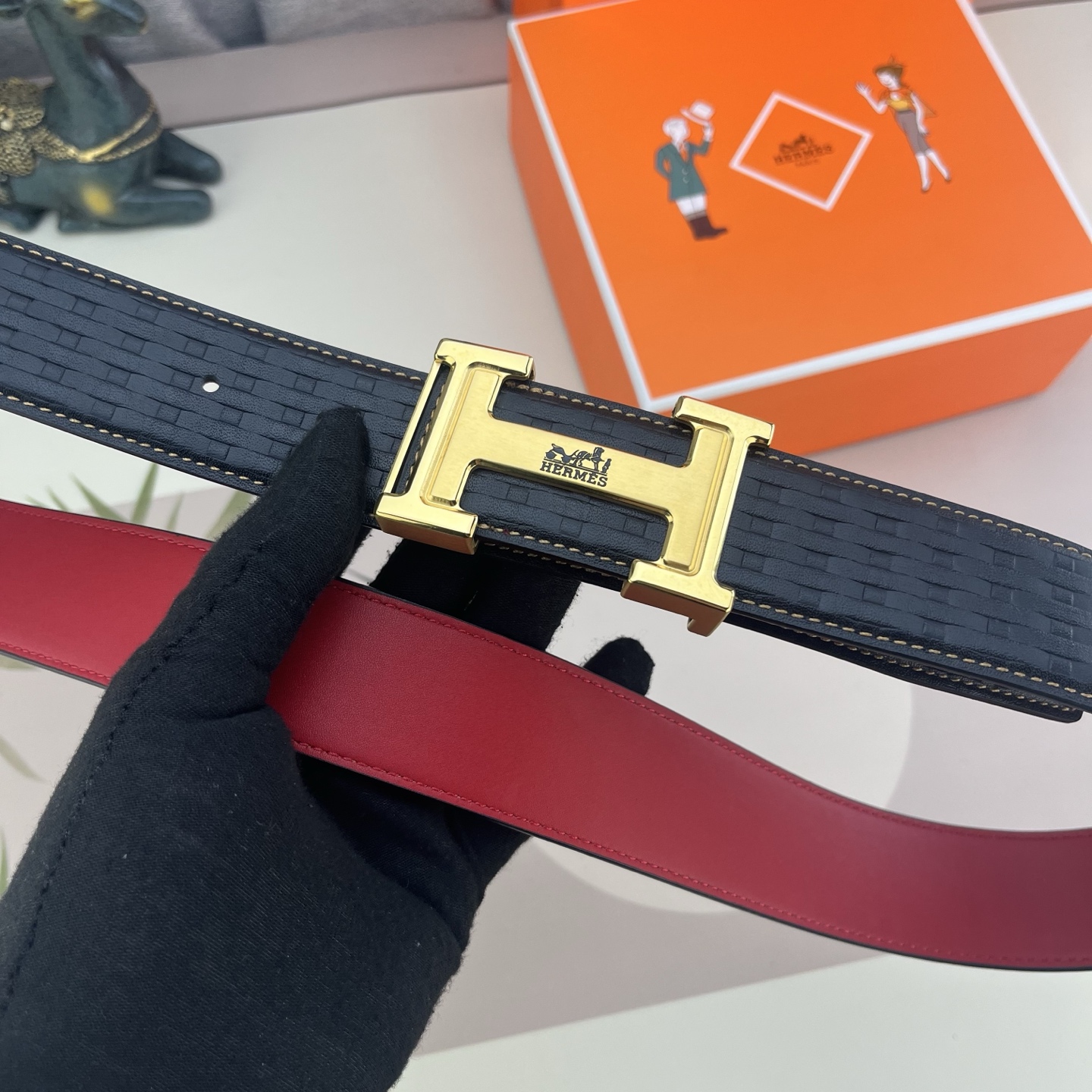 爱马仕💕 特种皮腰带系列 ，原厂五金精品不锈钢扣，手感柔软舒适 宽3.8CM。