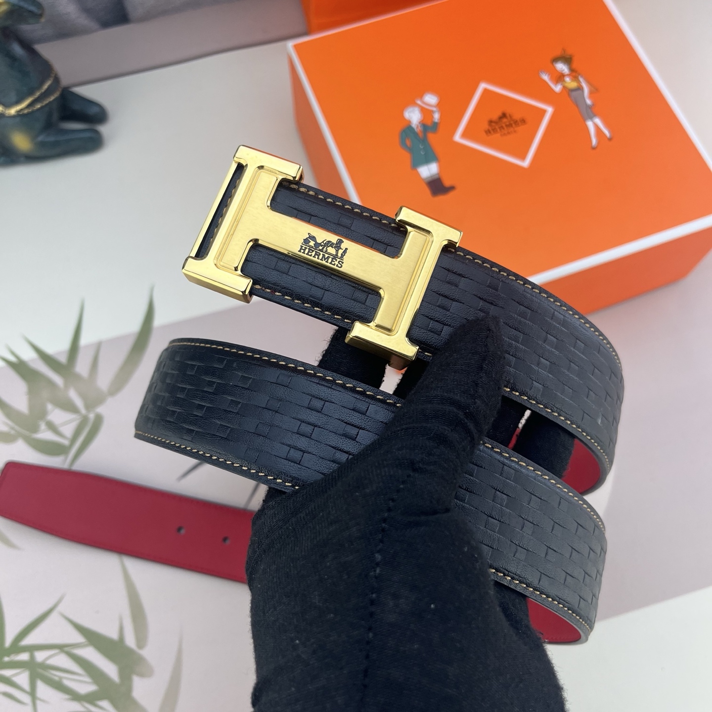 爱马仕💕 特种皮腰带系列 ，原厂五金精品不锈钢扣，手感柔软舒适 宽3.8CM。