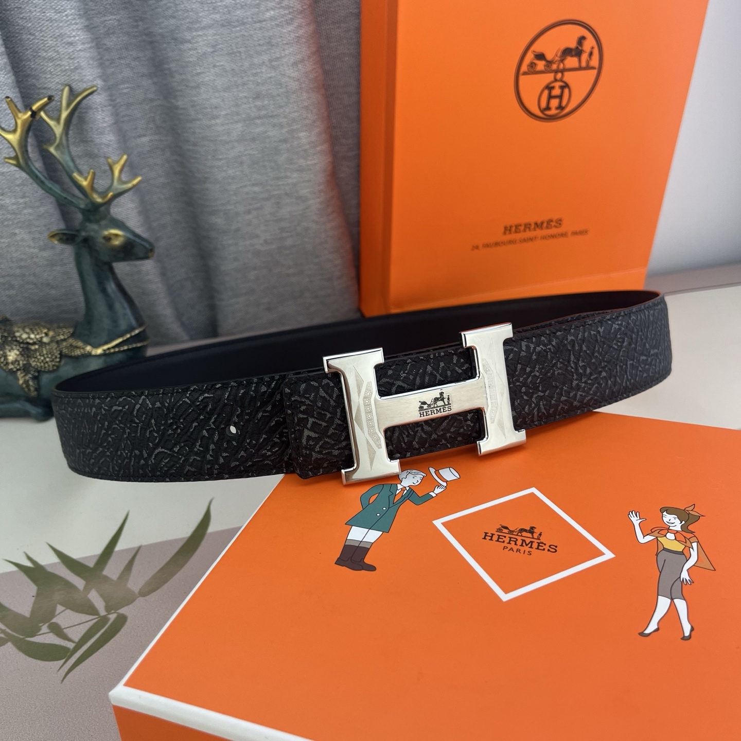 爱马仕💕 特种皮腰带系列 ，原厂五金精品不锈钢扣，手感柔软舒适 宽3.8CM。