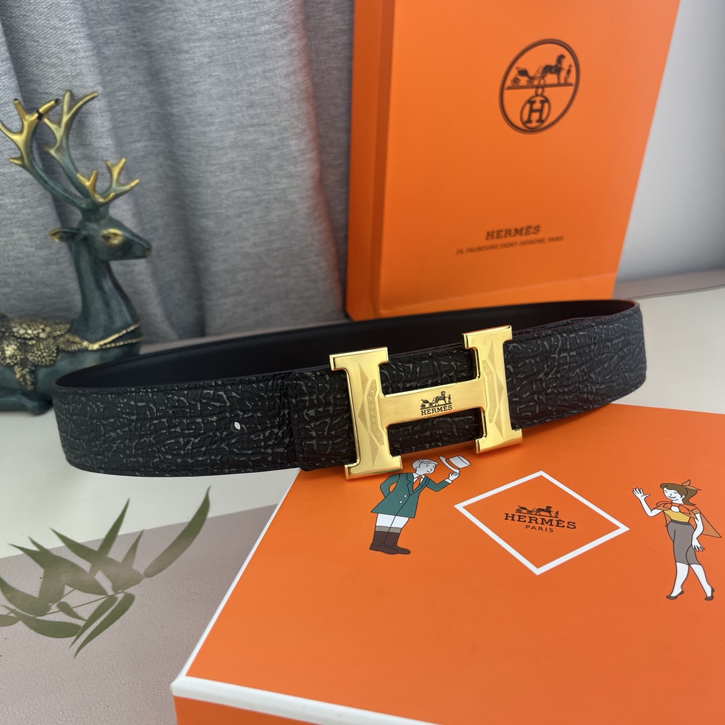 爱马仕💕 特种皮腰带系列 ，原厂五金精品不锈钢扣，手感柔软舒适 宽3.8CM。