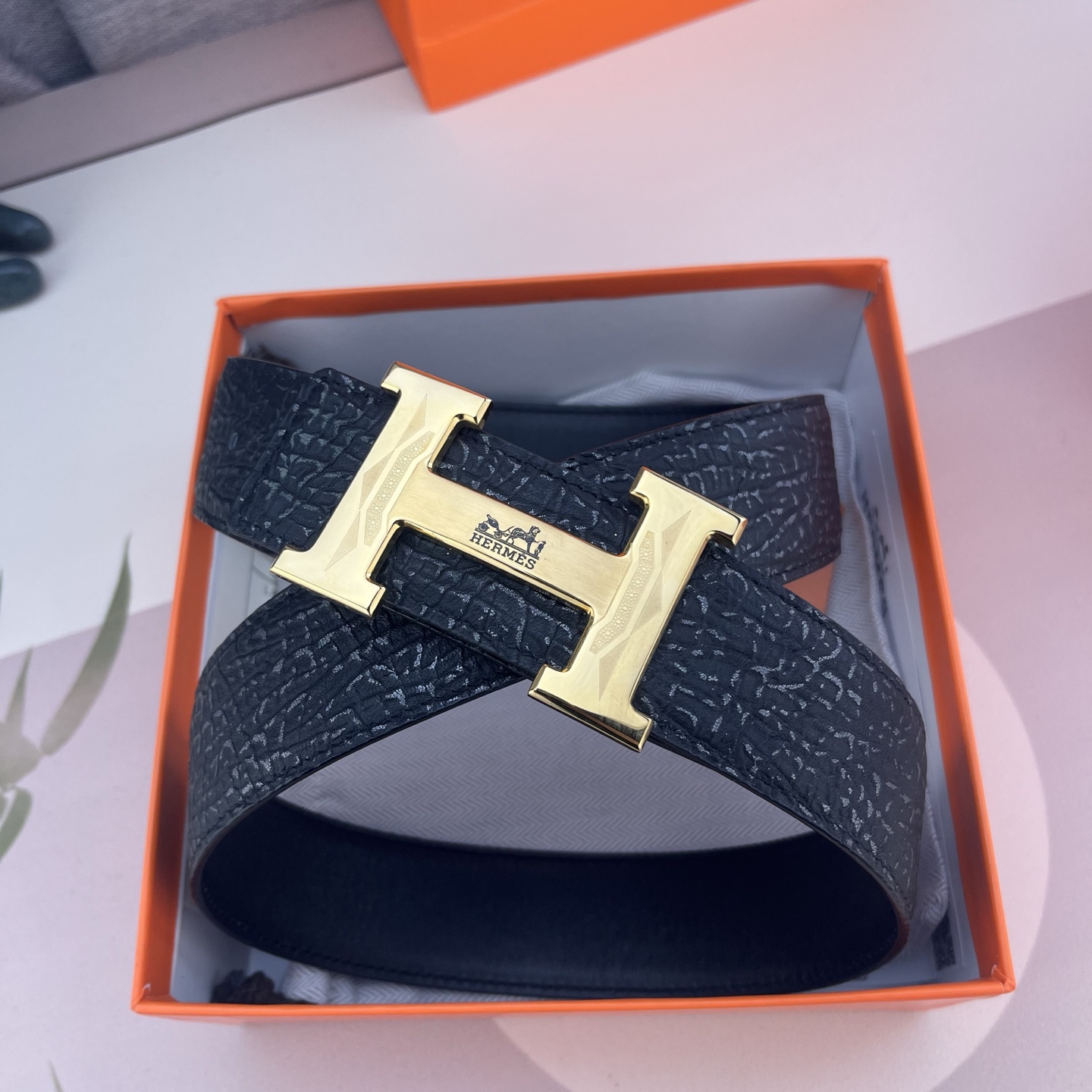 爱马仕💕 特种皮腰带系列 ，原厂五金精品不锈钢扣，手感柔软舒适 宽3.8CM。