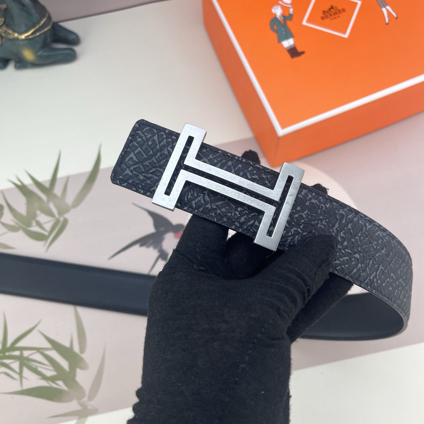 爱马仕💕 特种皮腰带系列 ，原厂五金精品不锈钢扣，手感柔软舒适 宽3.8CM。