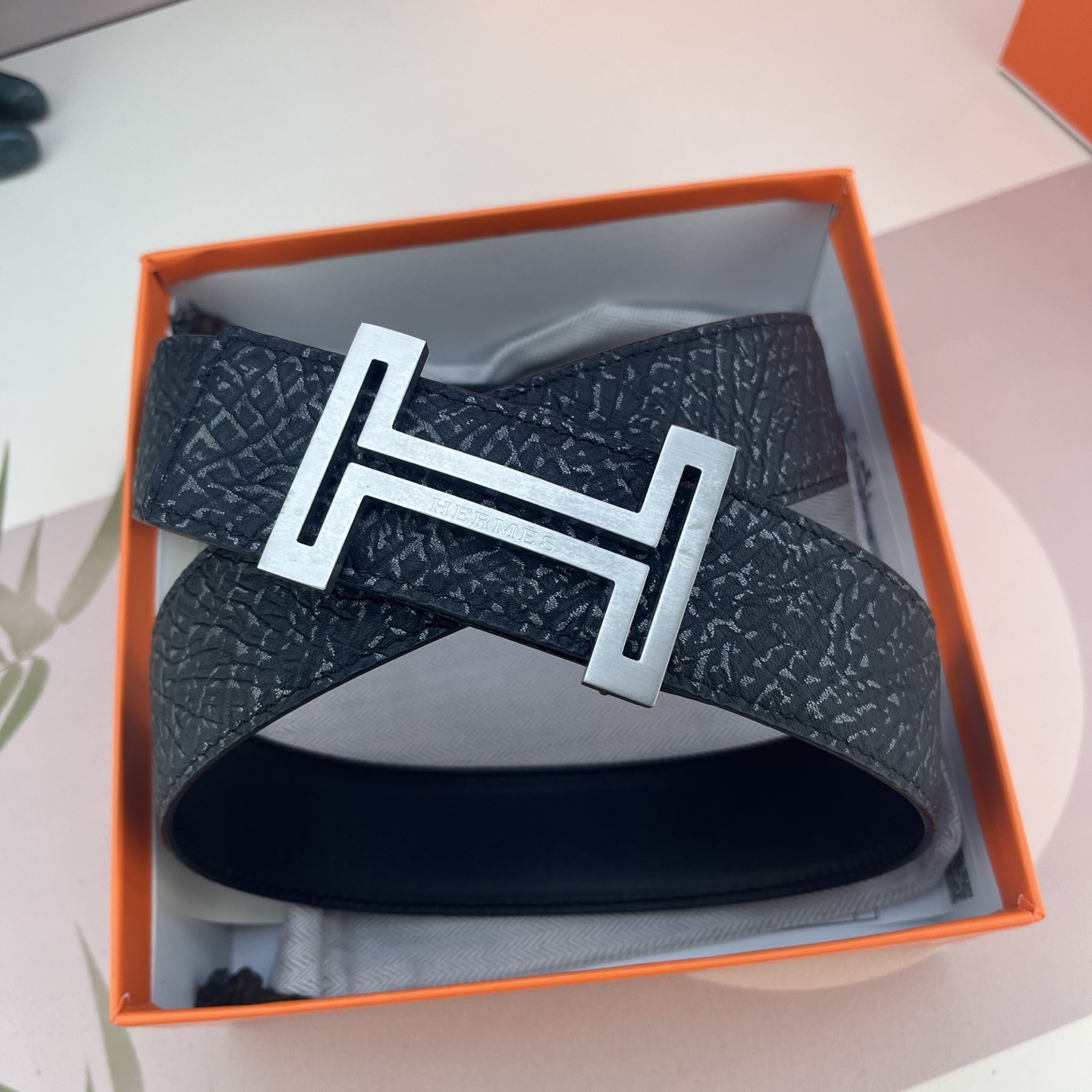 爱马仕💕 特种皮腰带系列 ，原厂五金精品不锈钢扣，手感柔软舒适 宽3.8CM。