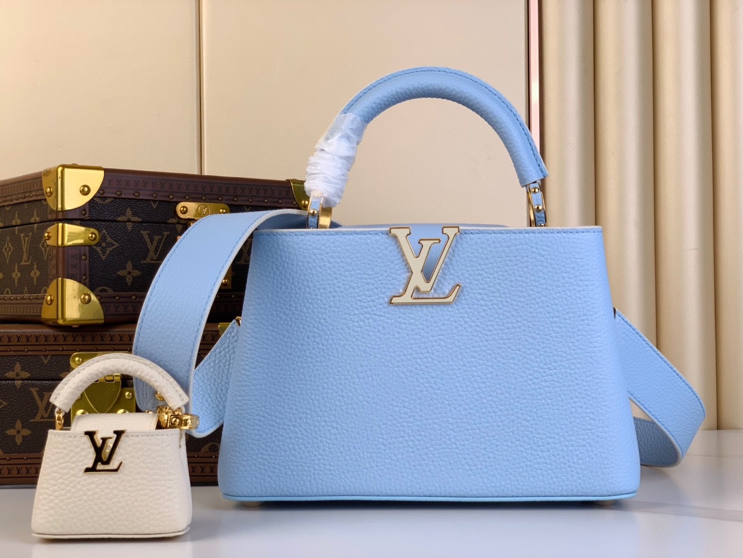 Louis Vuitton LV Capucines Bien
 Bolsos de mano Azul Rosa Amarillo Taurillon Mini M24120