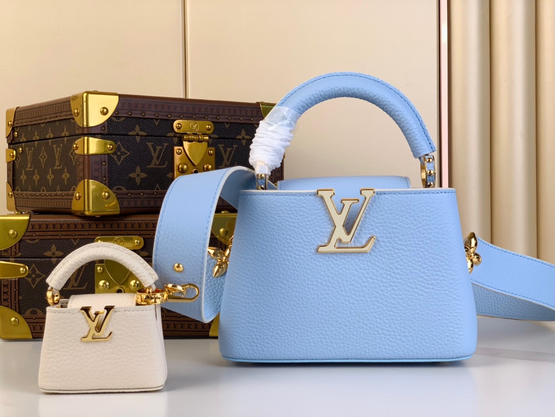 Louis Vuitton LV Capucines Bolsos de mano Azul Rosa Amarillo Taurillon Mini M24120