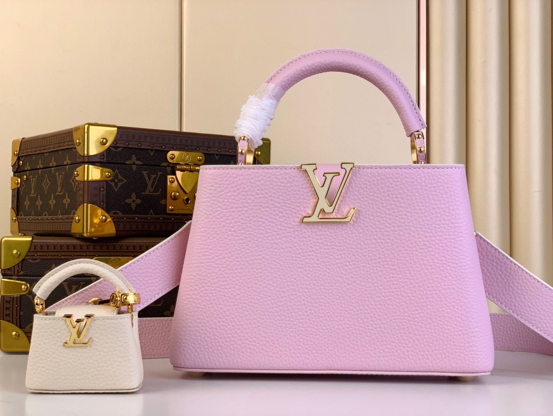 Louis Vuitton LV Capucines Bolsos de mano Azul Rosa Amarillo Taurillon Mini M24120