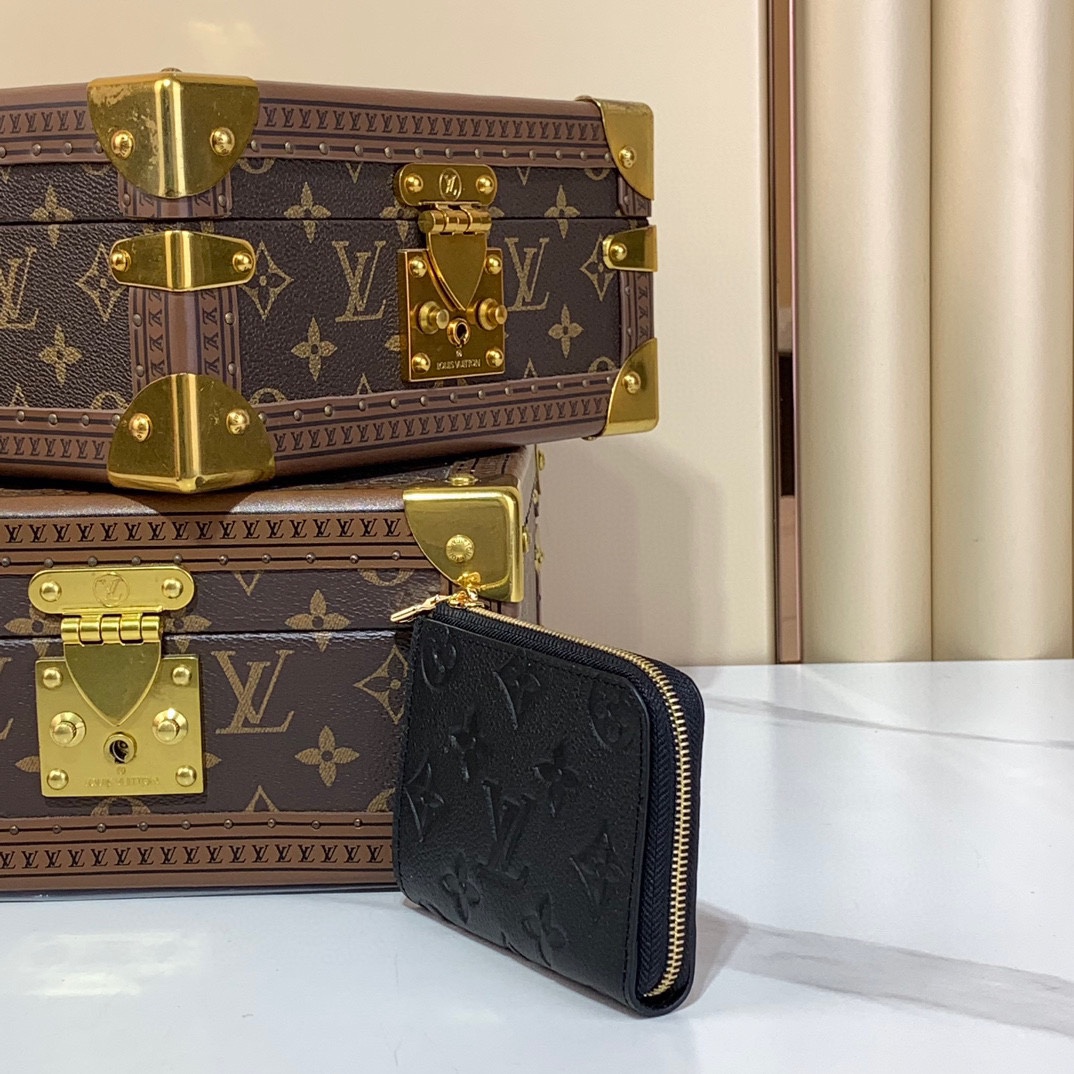 Louis Vuitton Noa Compact Wallet Monogram Empreinte Leather Black 3 i1727613955 4708 2